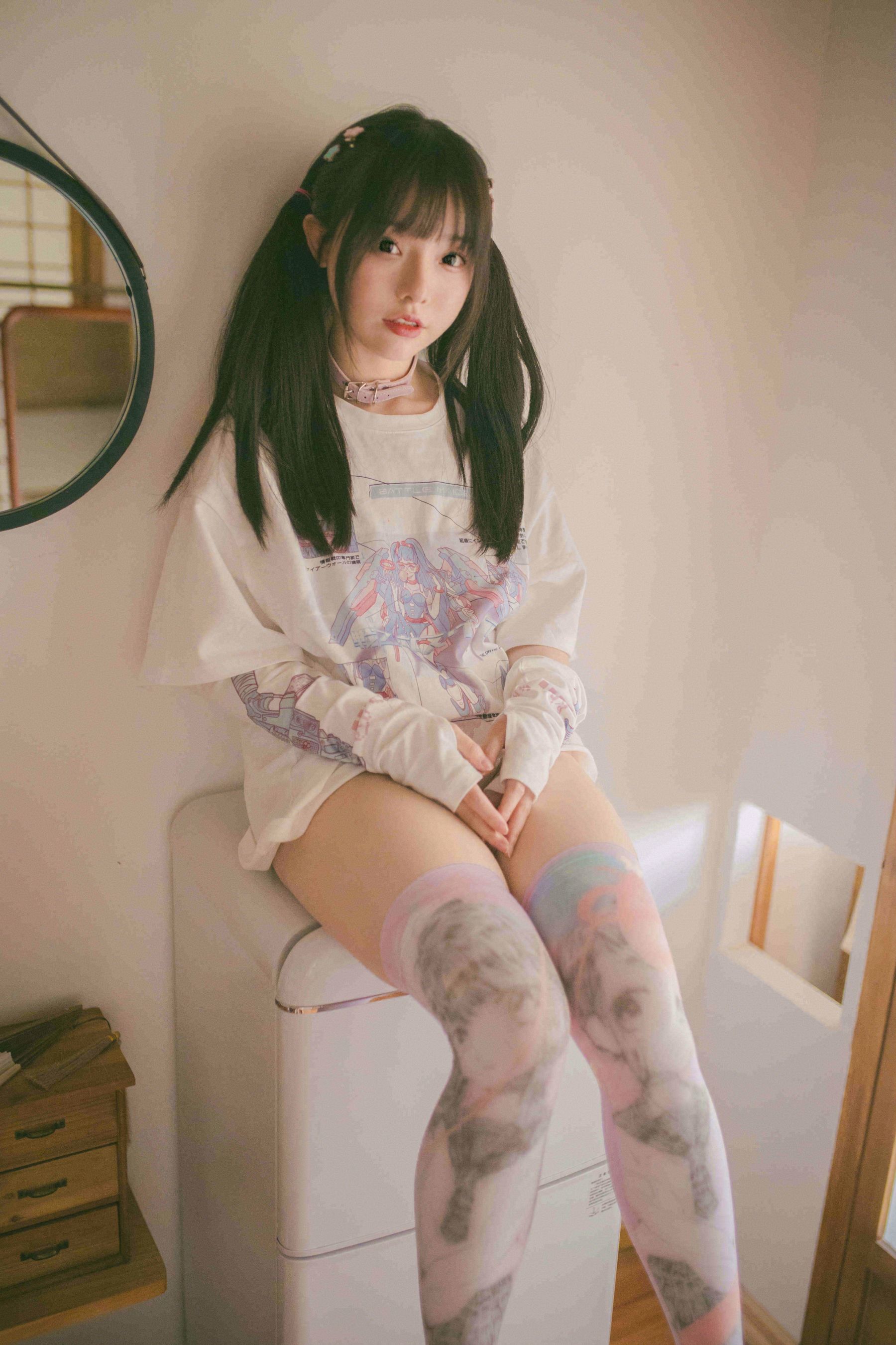 [福利COS] 六味帝皇酱 - 午后的少女第1张