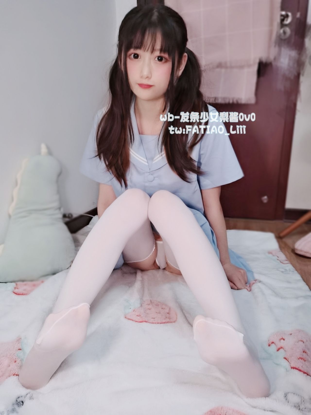 [福利COS] 迷之呆梨(发条少女) - 水蓝JK第15张
