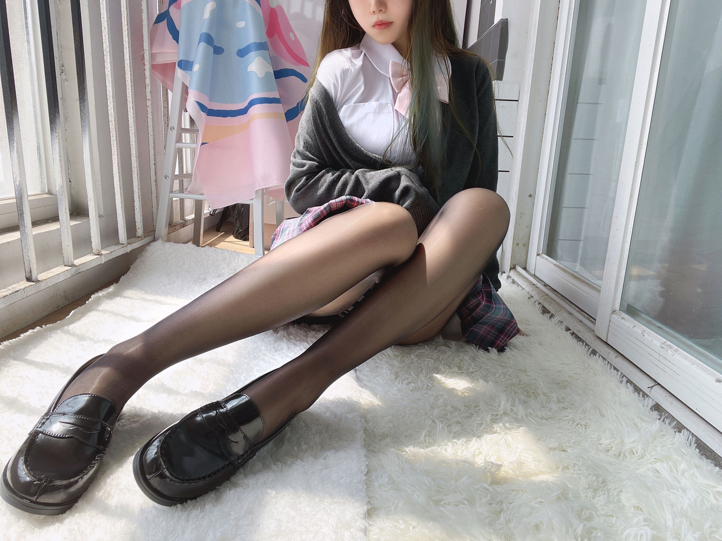 [福利COS] eloise软软 - JK黑丝第13张