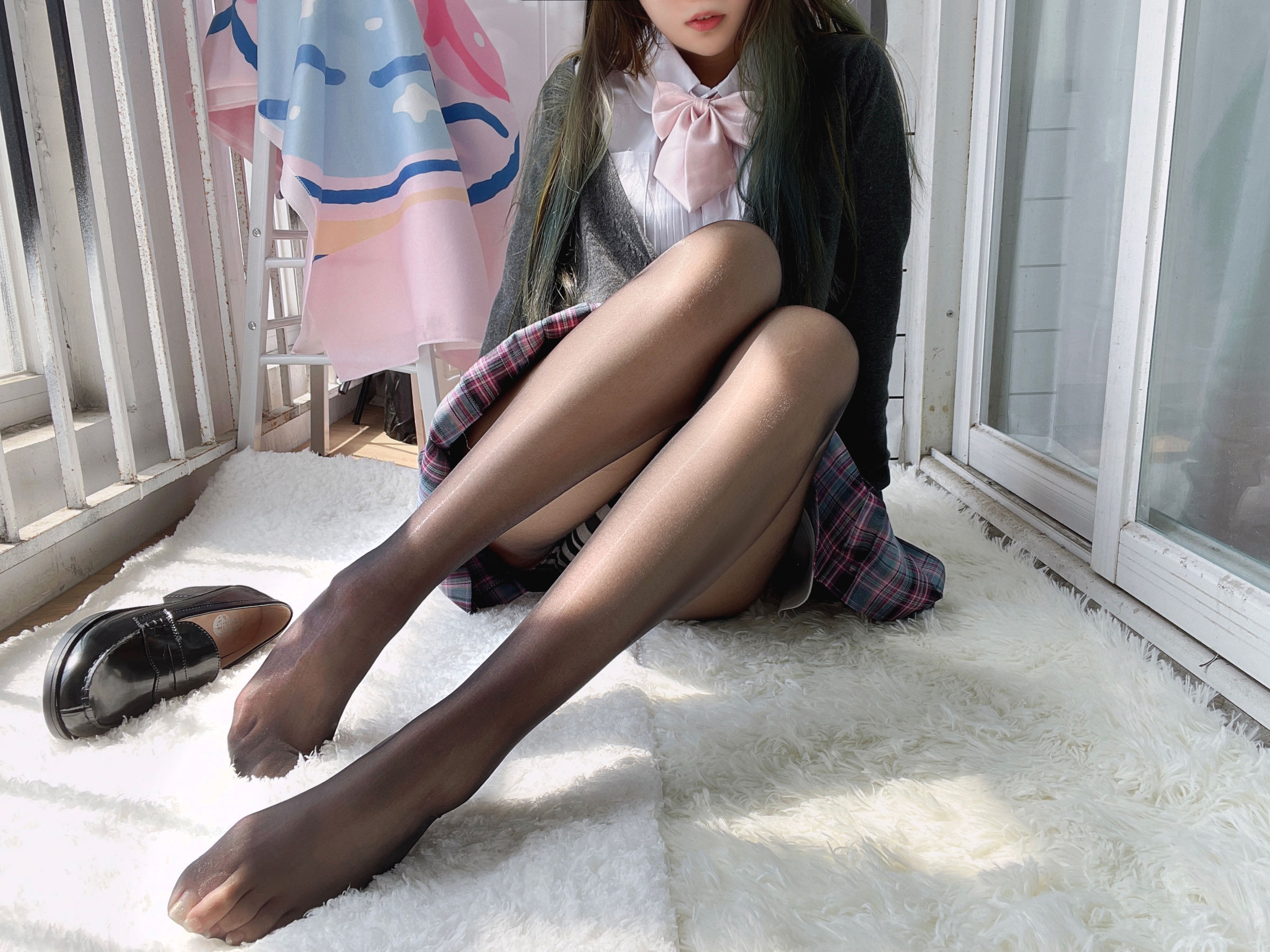 [福利COS] eloise软软 - JK黑丝第12张