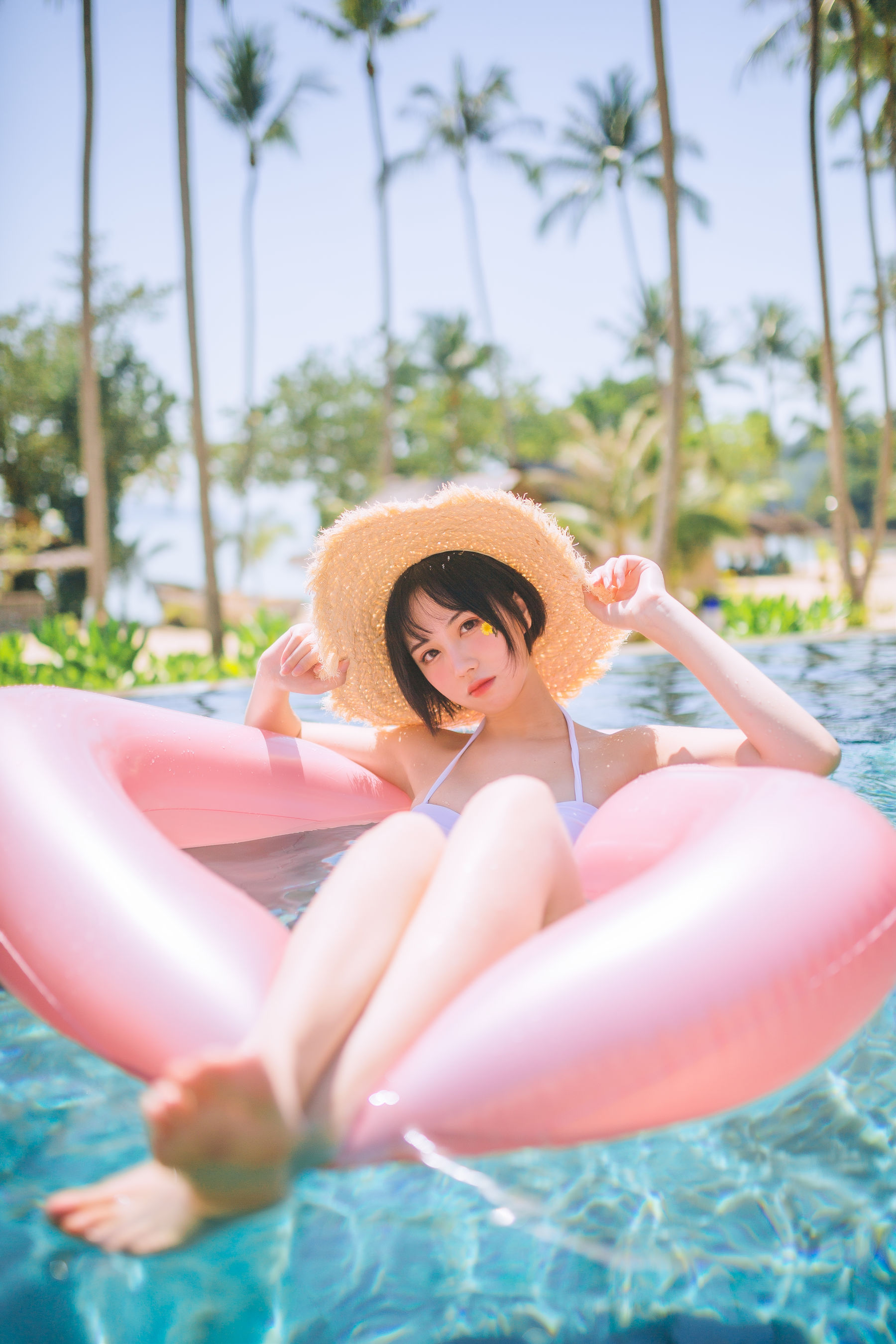 [福利COS] 次元少女念雪ww - 白色泳衣第6张