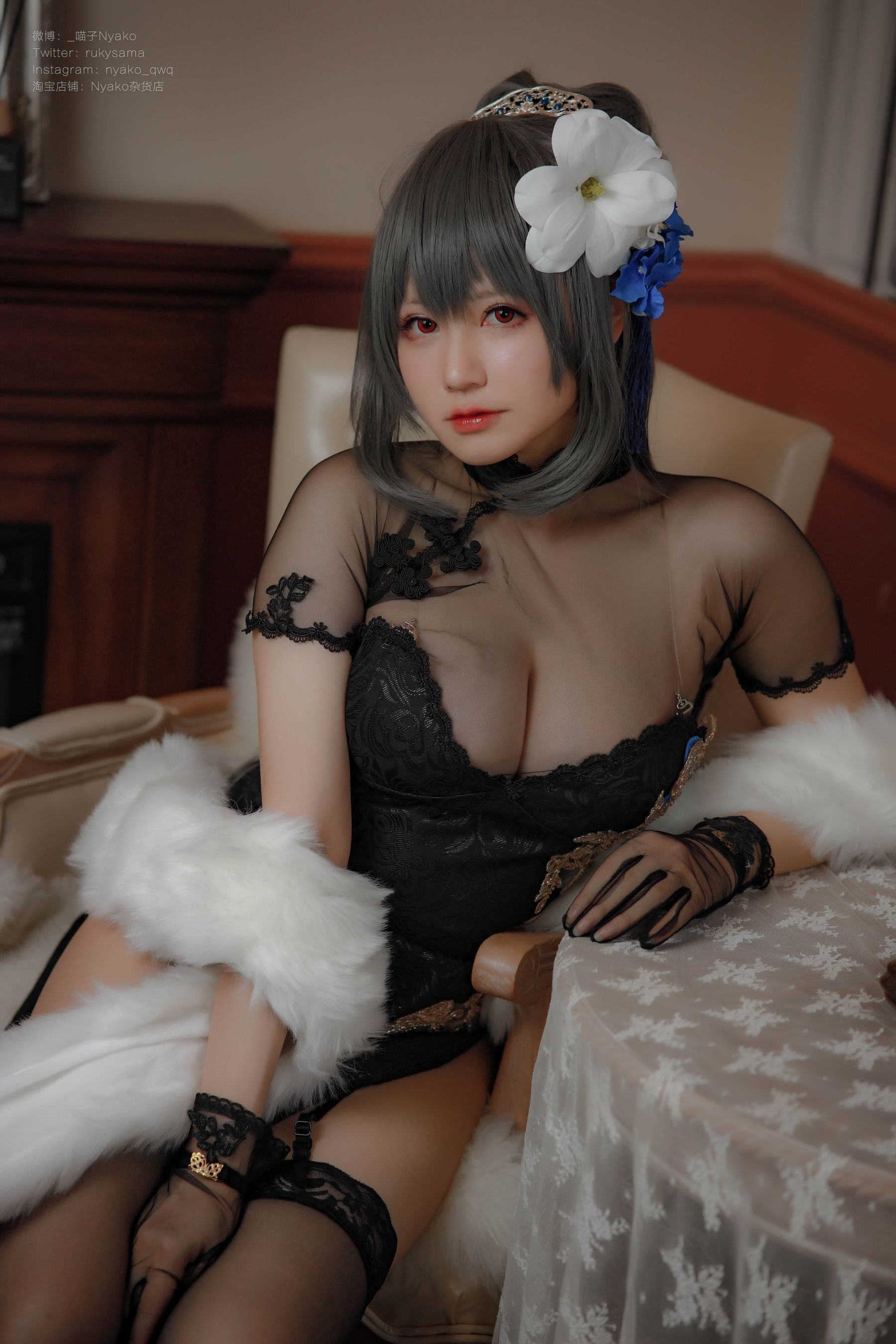 [福利COS] 萌妹子Nyako喵子 - 路易九世旗袍第4张