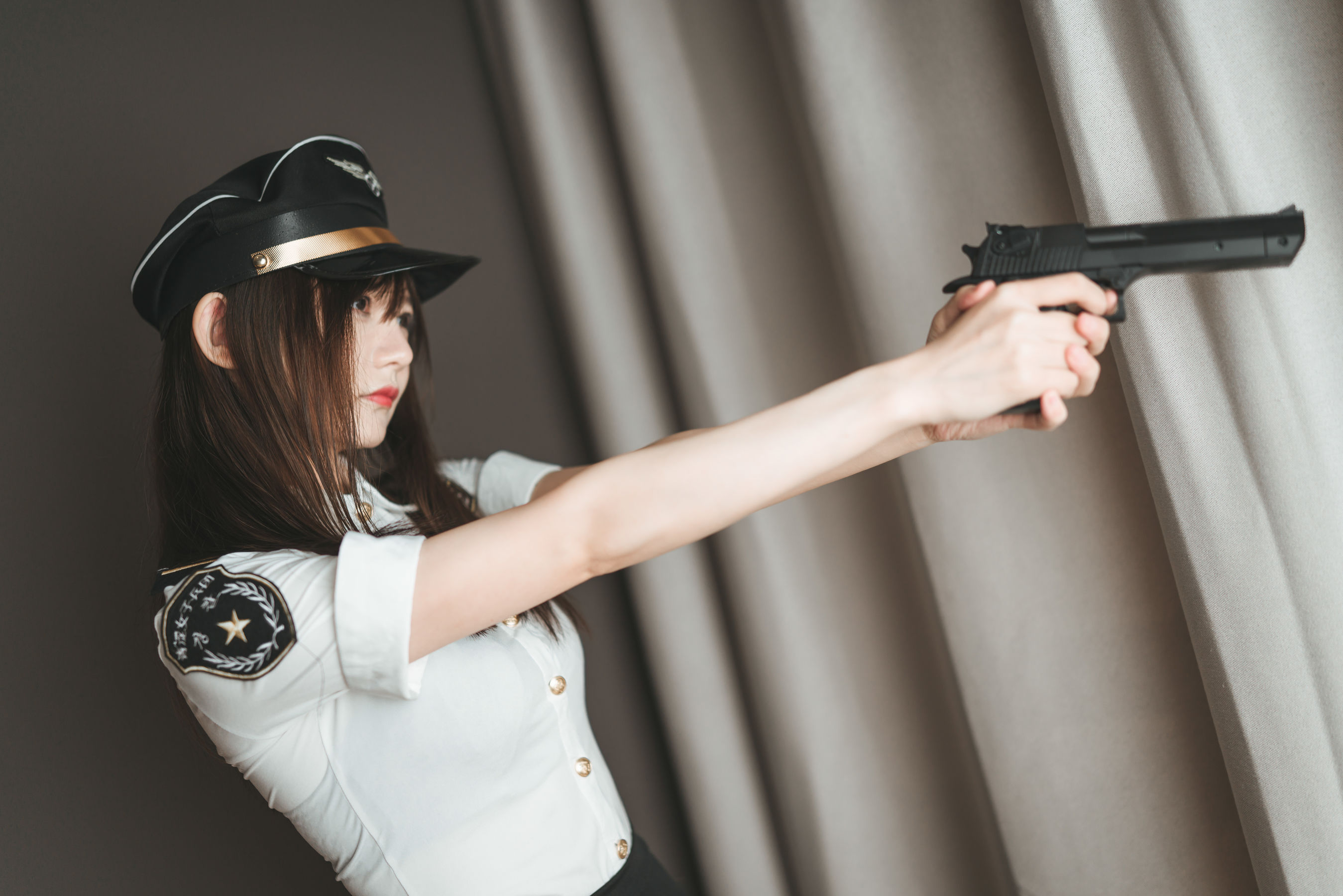 [福利COS] 51酱 - 制服第4张