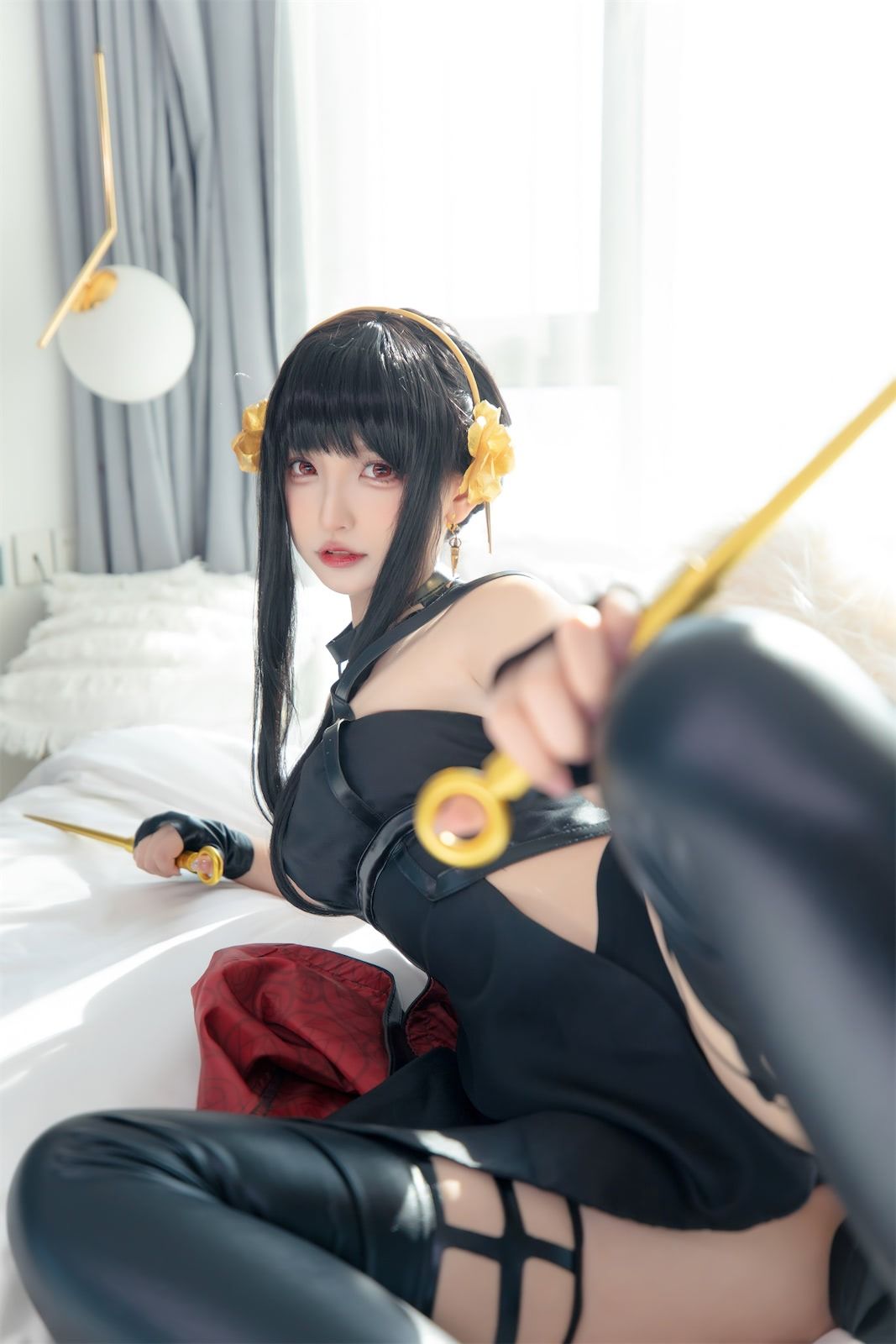 [福利COS] 萝莉神楽板真冬 之约尔太太第10张