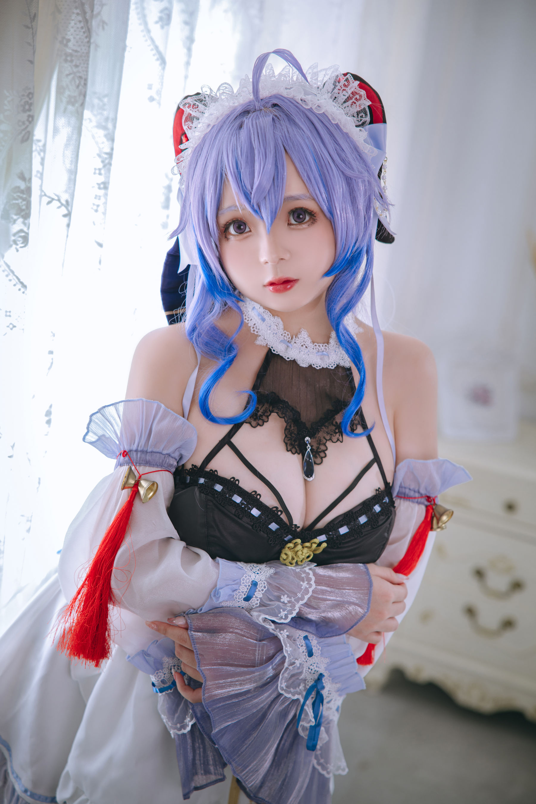 [福利COS] Cosplay日奈娇 - 甘雨女仆第5张