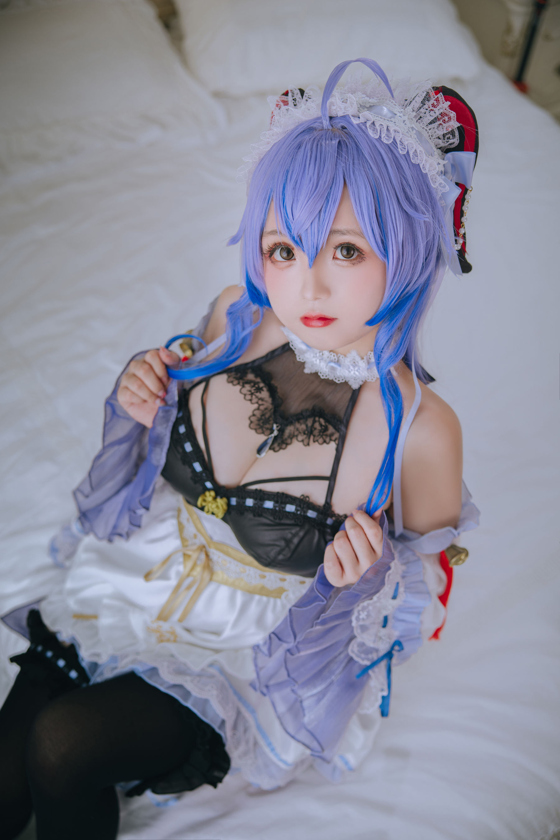 [福利COS] Cosplay日奈娇 - 甘雨女仆第5张