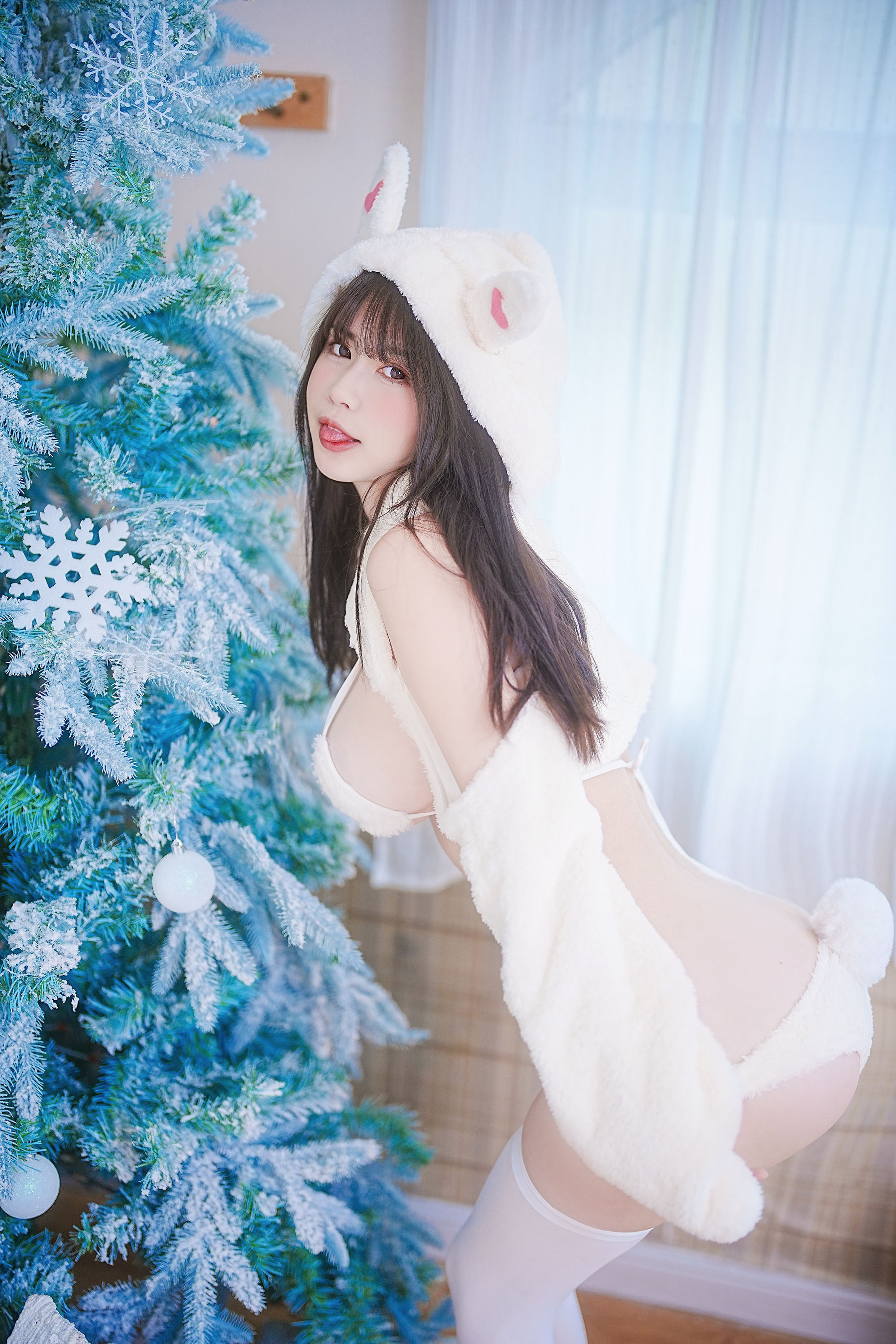 [福利COS] Tina很妖孽呀 - 小兔子乖乖第17张