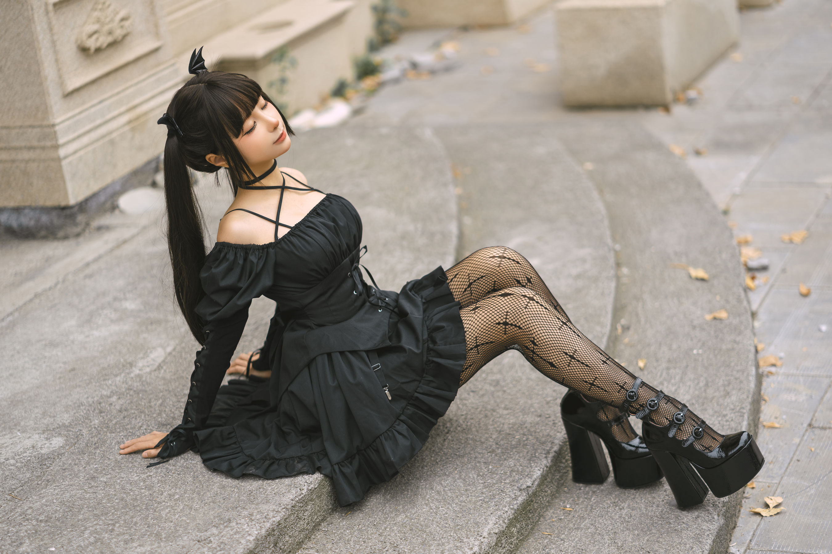[福利COS] 动漫博主蠢沫沫 - 双马尾小恶魔第3张