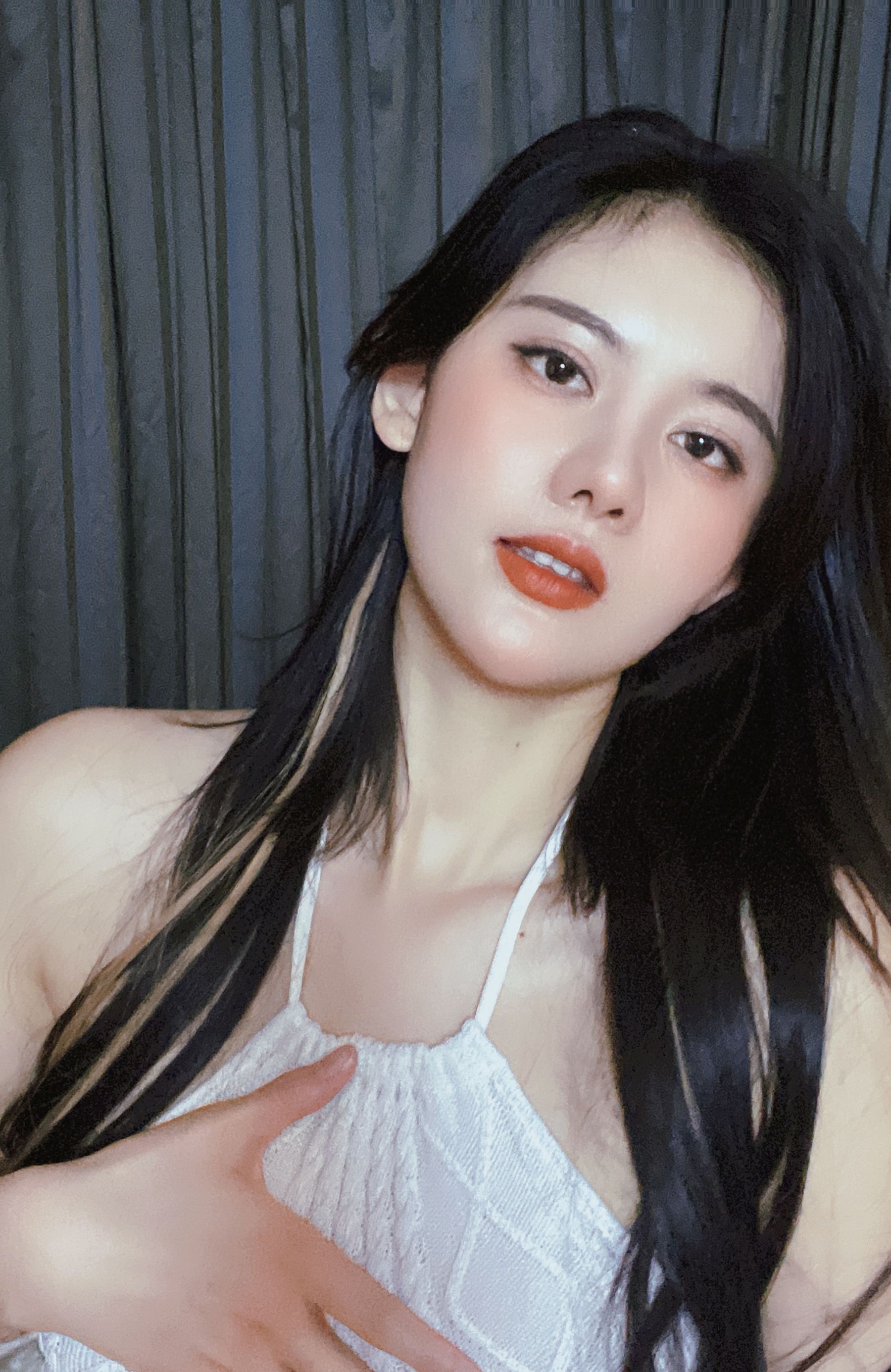 [福利COS] 美女模特Azhua19970(阿朱啊) 微密圈视图合集2第29张