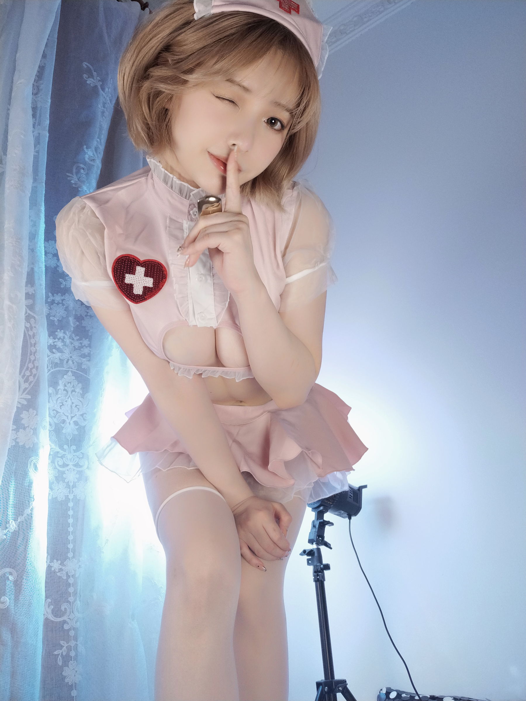 [福利COS] 动漫博主雯妹 - 粉护士第9张