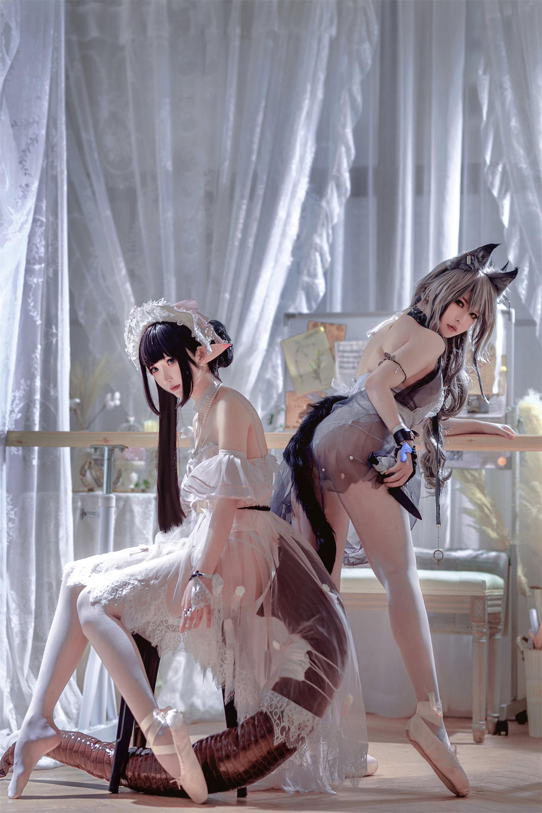 [福利COS] 可爱人气Coser面饼仙儿&amp;amp;半半子 - Arknights 黑x森蚺バレエ第10张