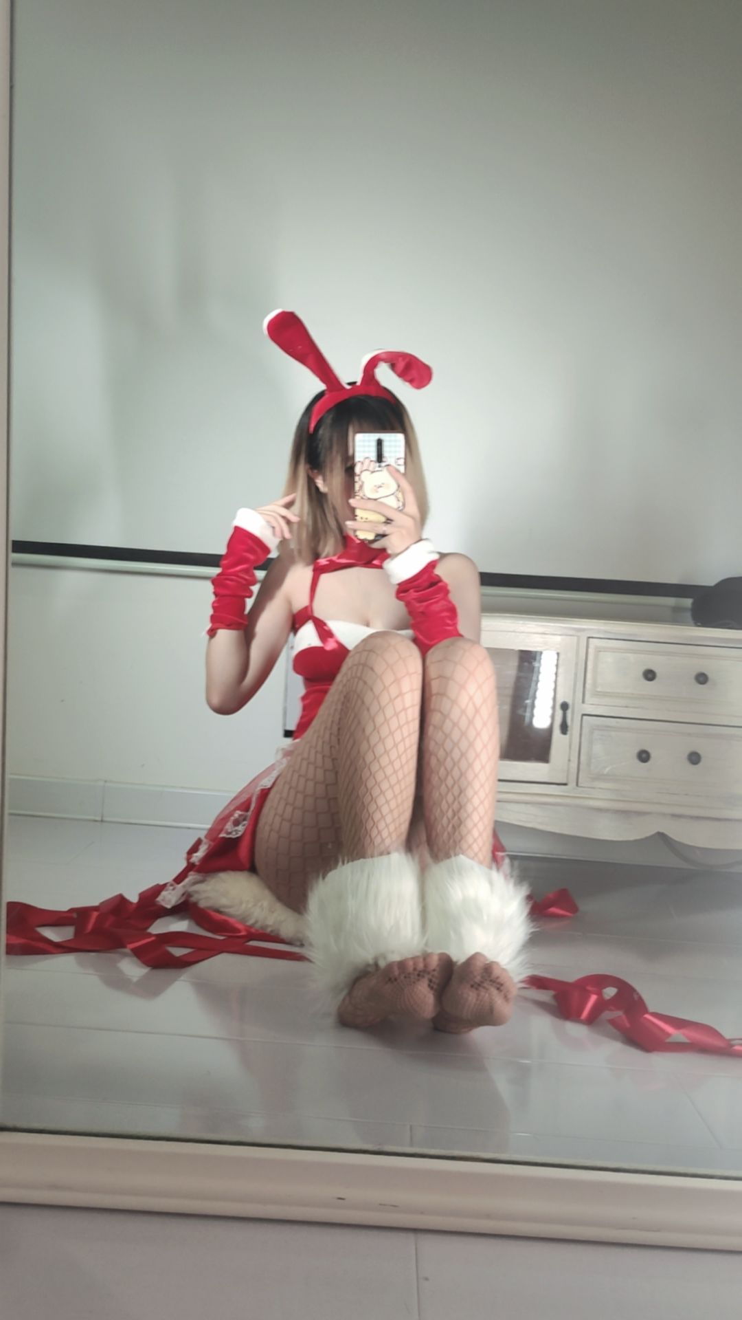 [福利COS] 洛桑w伊梓 - 网袜丝带兔兔第12张