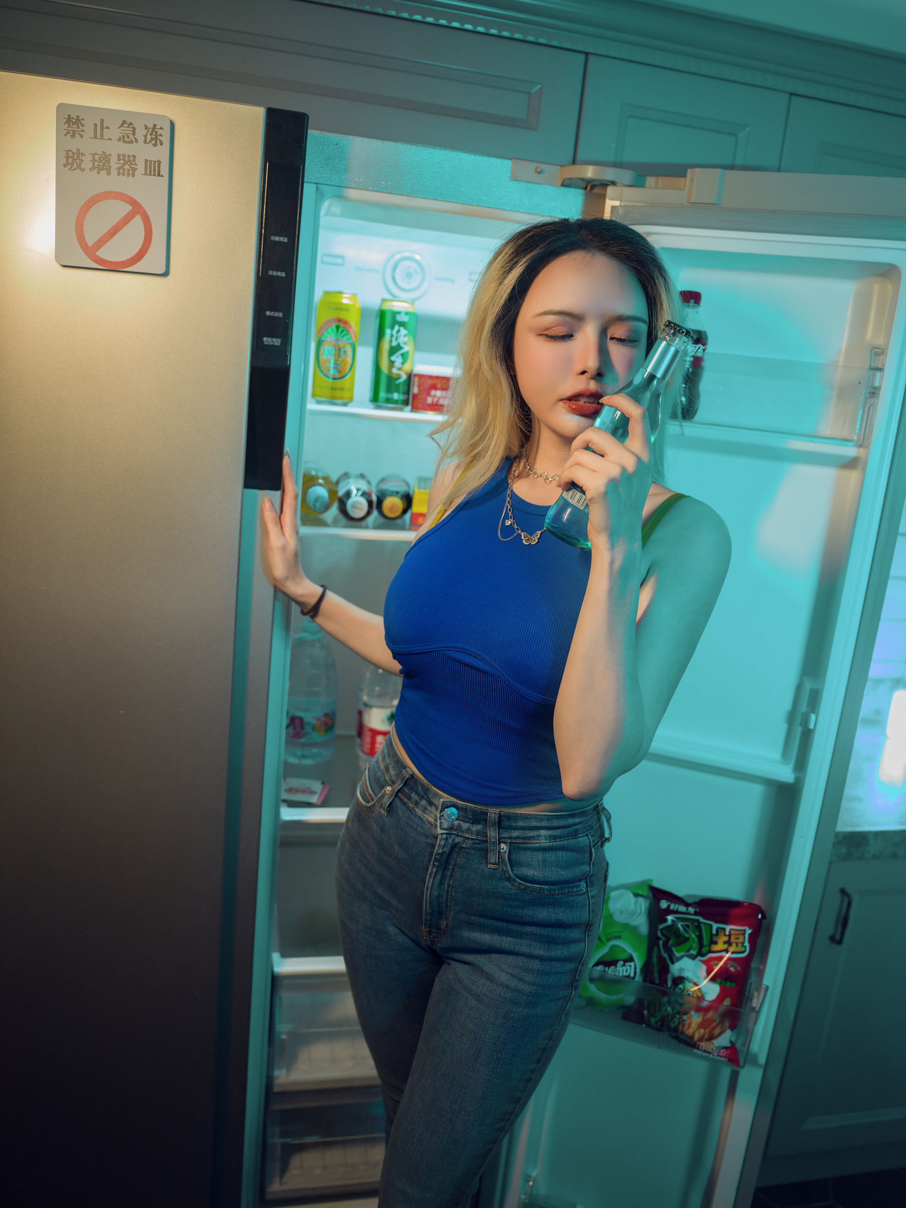 [福利COS] 秋和柯基(夏小秋秋秋) - 微醺第1张