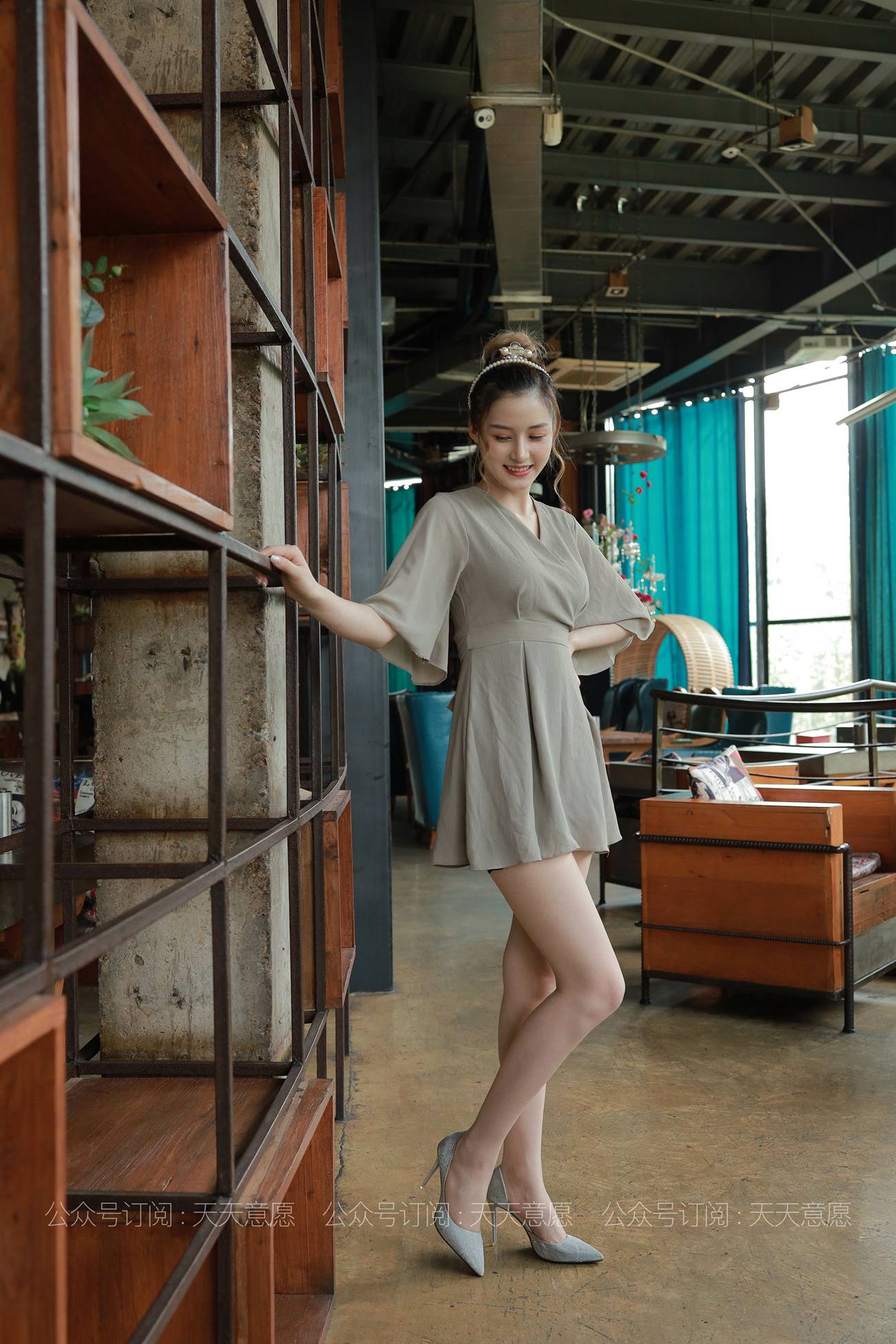 [IESS异思趣向] 耽丝 210617 九妹细腻如凝脂的美腿 [84P]第7张