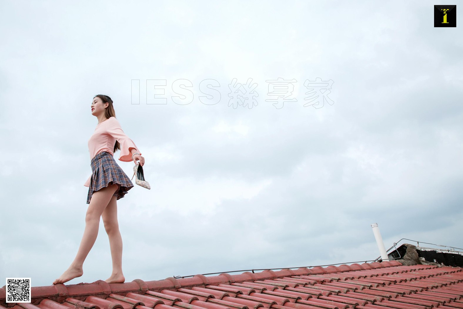 [IESS异思趣向] 2019.08.07 丝享家545：九妹《九妹七夕红屋顶》 在现浏览第18张