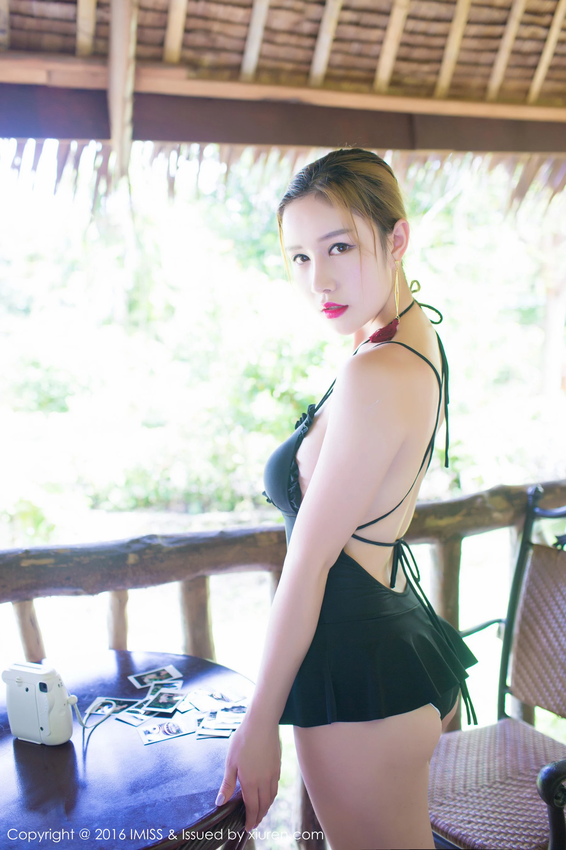  于姬Una《白皙的皮肤，呼之欲出的爆乳》 爱蜜社IMiss Vol.061第12张