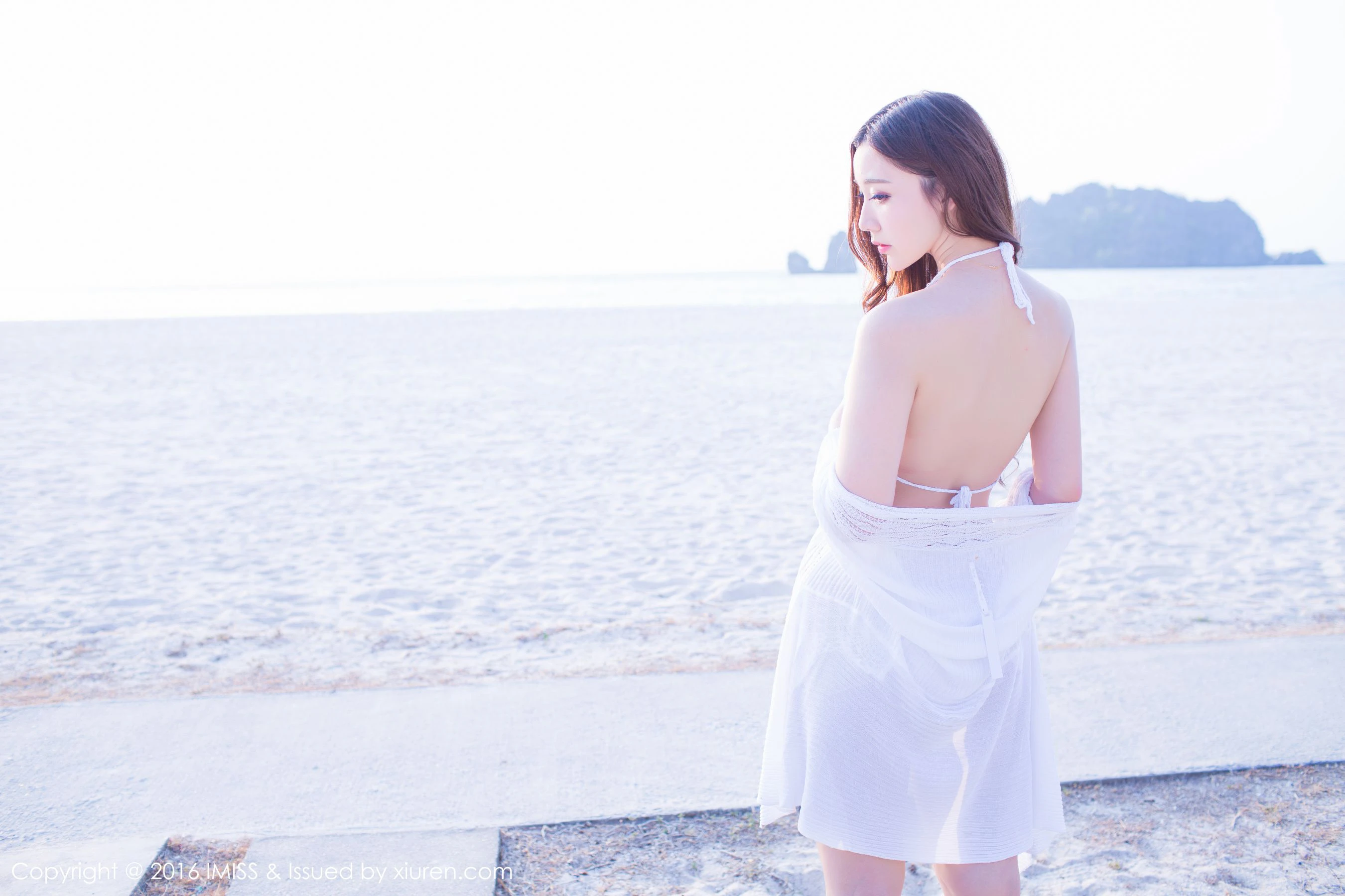  淼淼萌萌哒《极品女神清新泳装系列》 爱蜜社IMiss Vol.084第2张