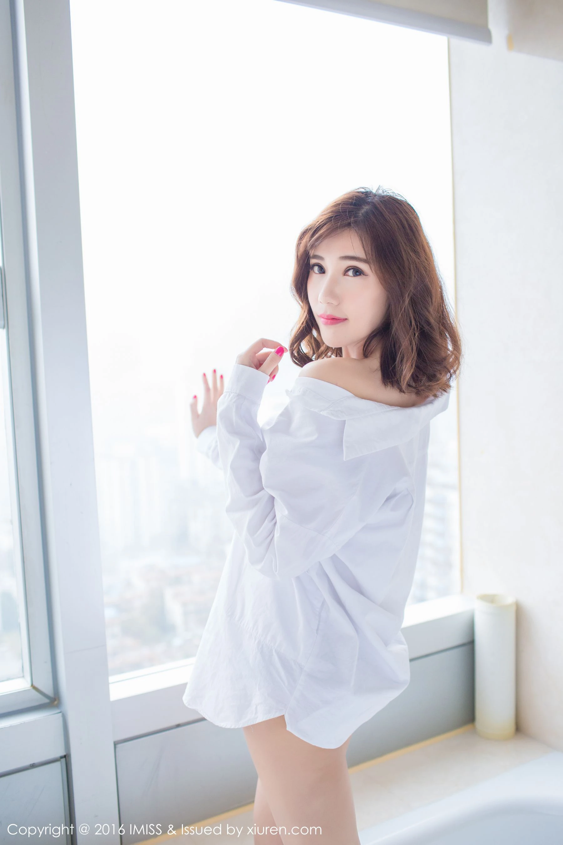  Sandy陈天扬《热裤+性感蕾丝+白衬衫》 爱蜜社IMiss Vol.072第16张