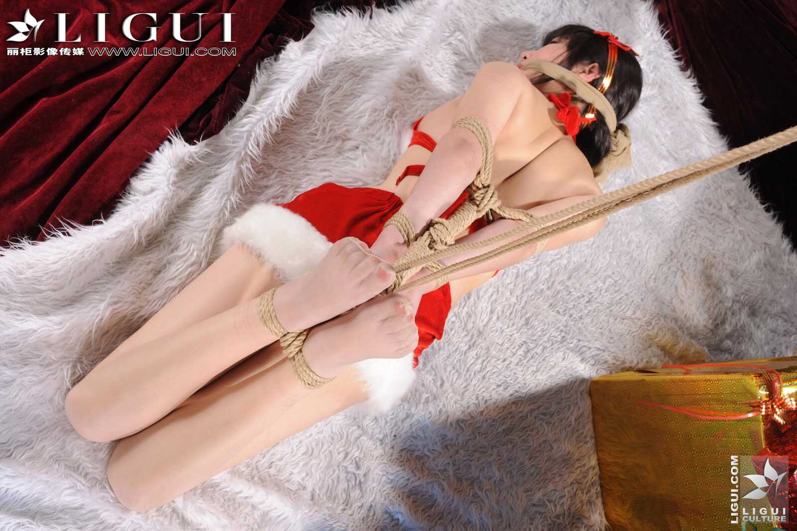 Model 文静《圣诞少女捆绑诱惑》 [丽柜美束LiGui第5张