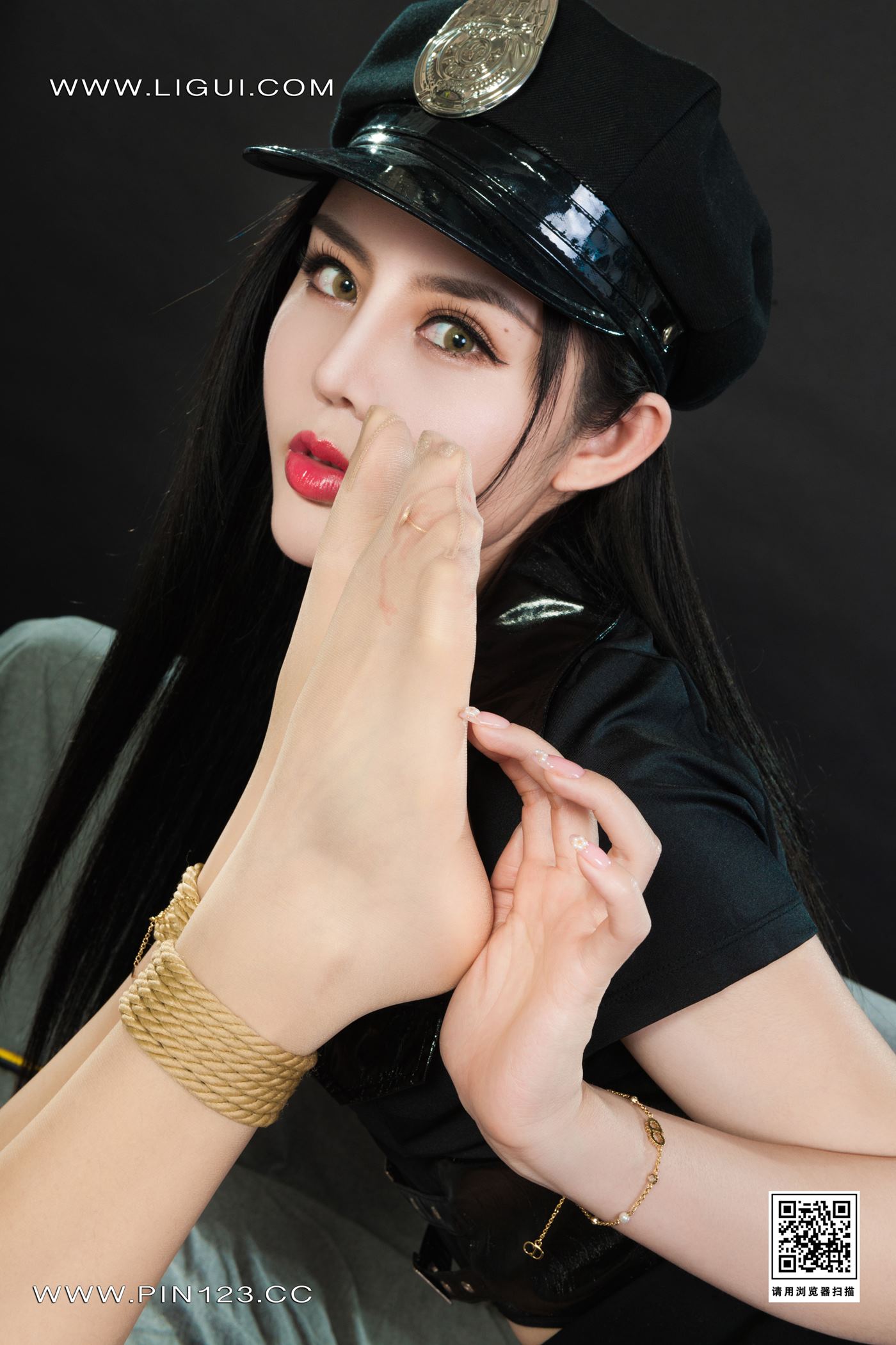 [Ligui丽柜]2022.09.30 双生花-艳匪俏警花 小智贤&amp;凉儿第20张