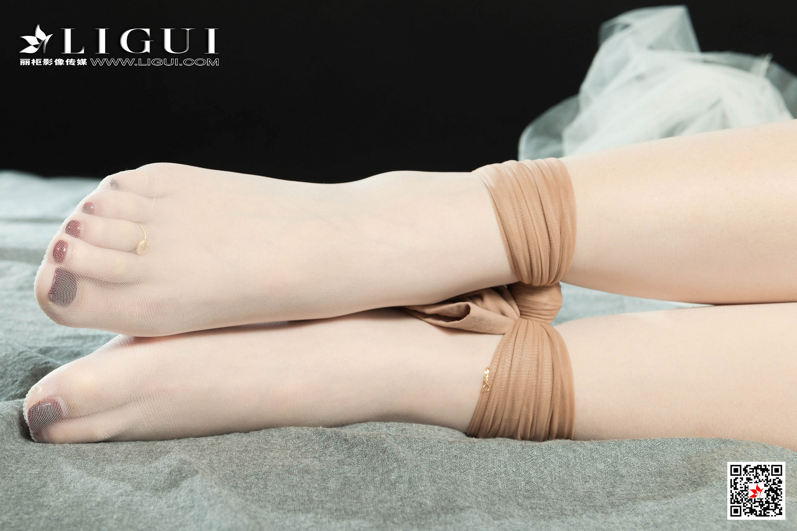 [丽柜美束Ligui] 蕊蕊 《婚纱绳艺》 写真集第8张