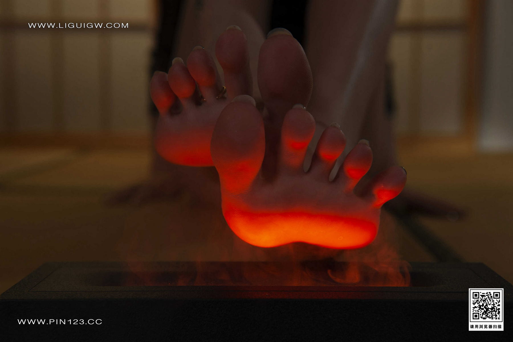 [Ligui丽柜] 2023.11.27《唇享欲足》甜甜第13张