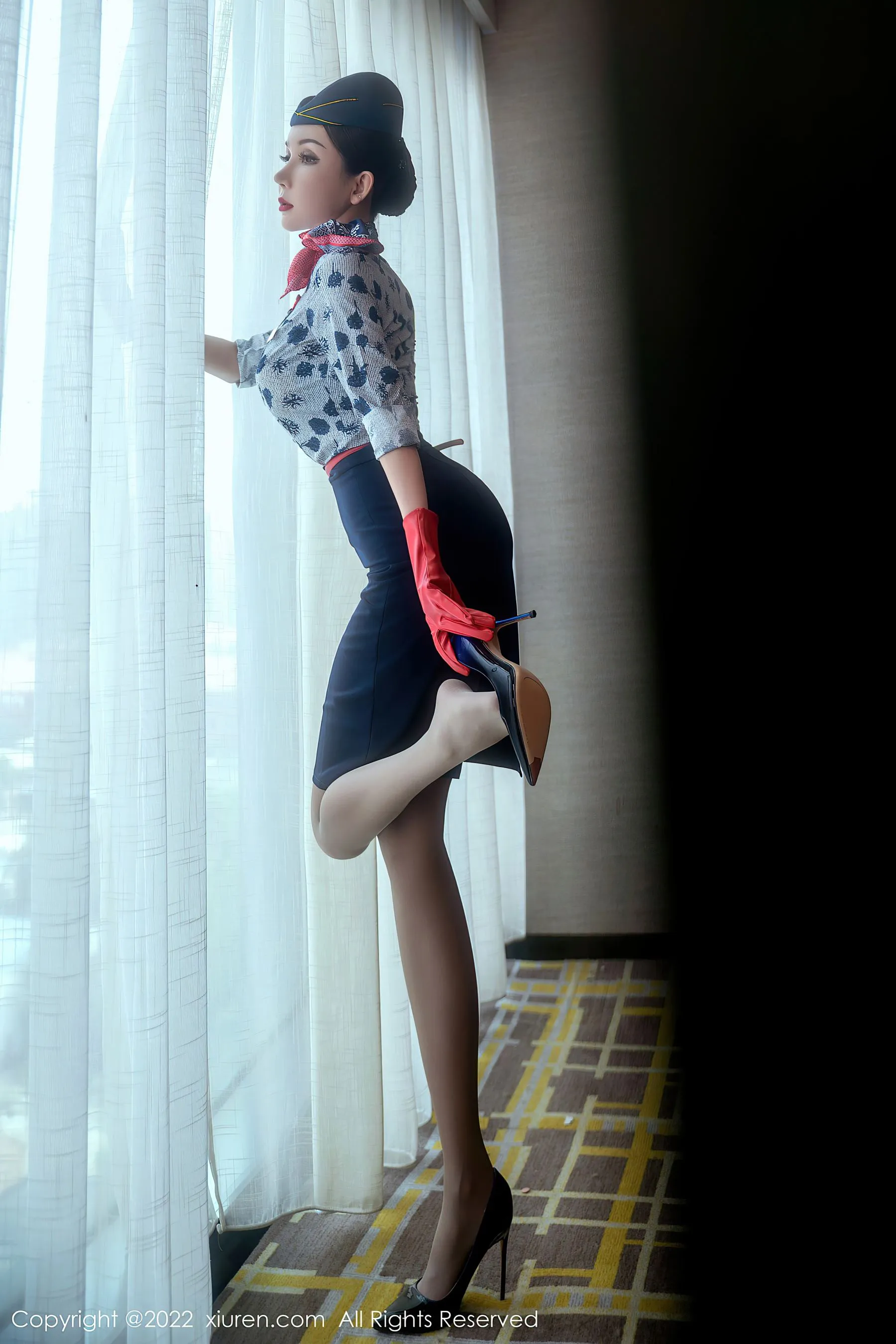  秀人网 No.5609 陈怡曼 制服美腿第6张