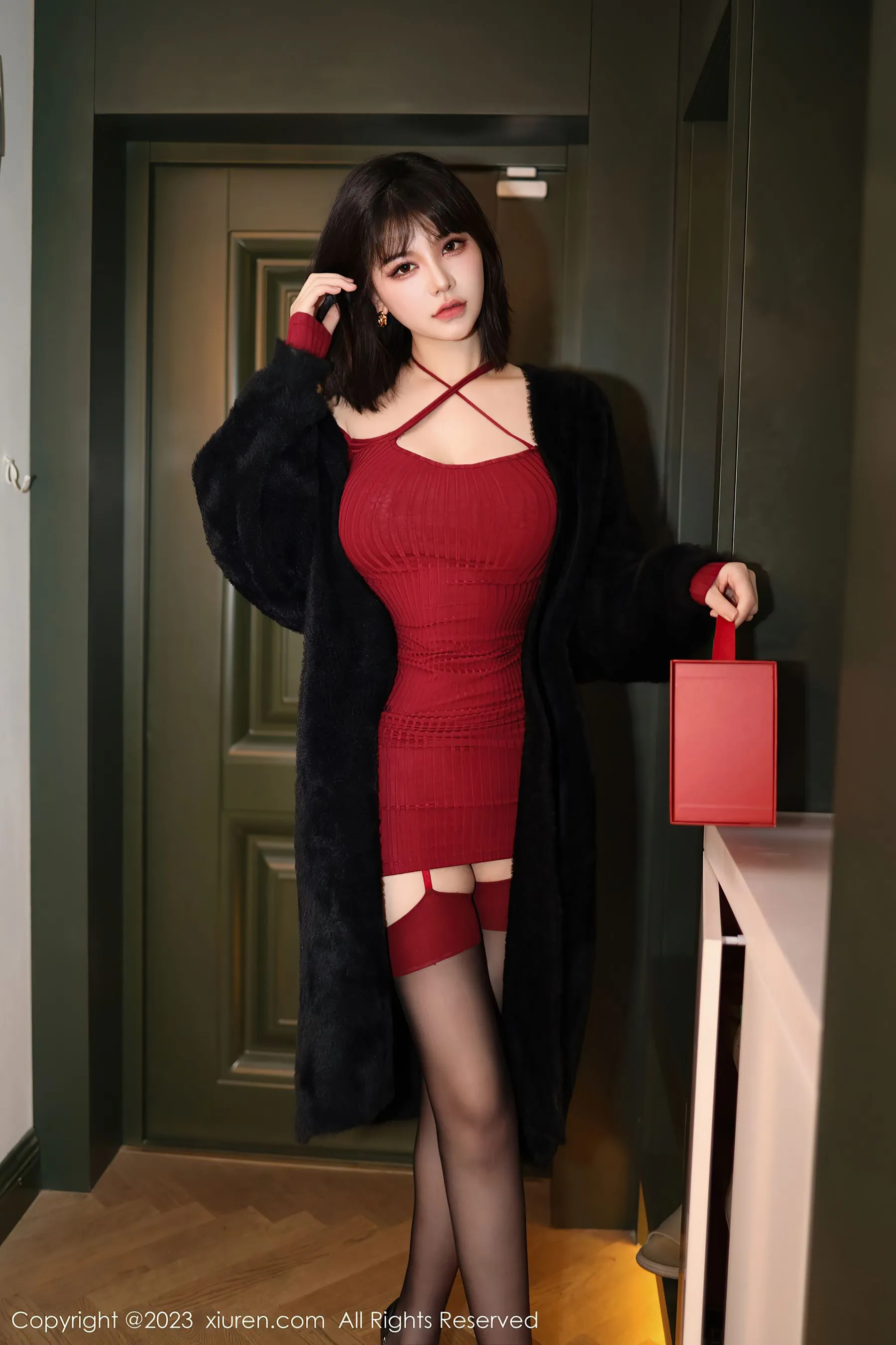  秀人网 No.6144 桃桃子_ 丝袜美腿第11张