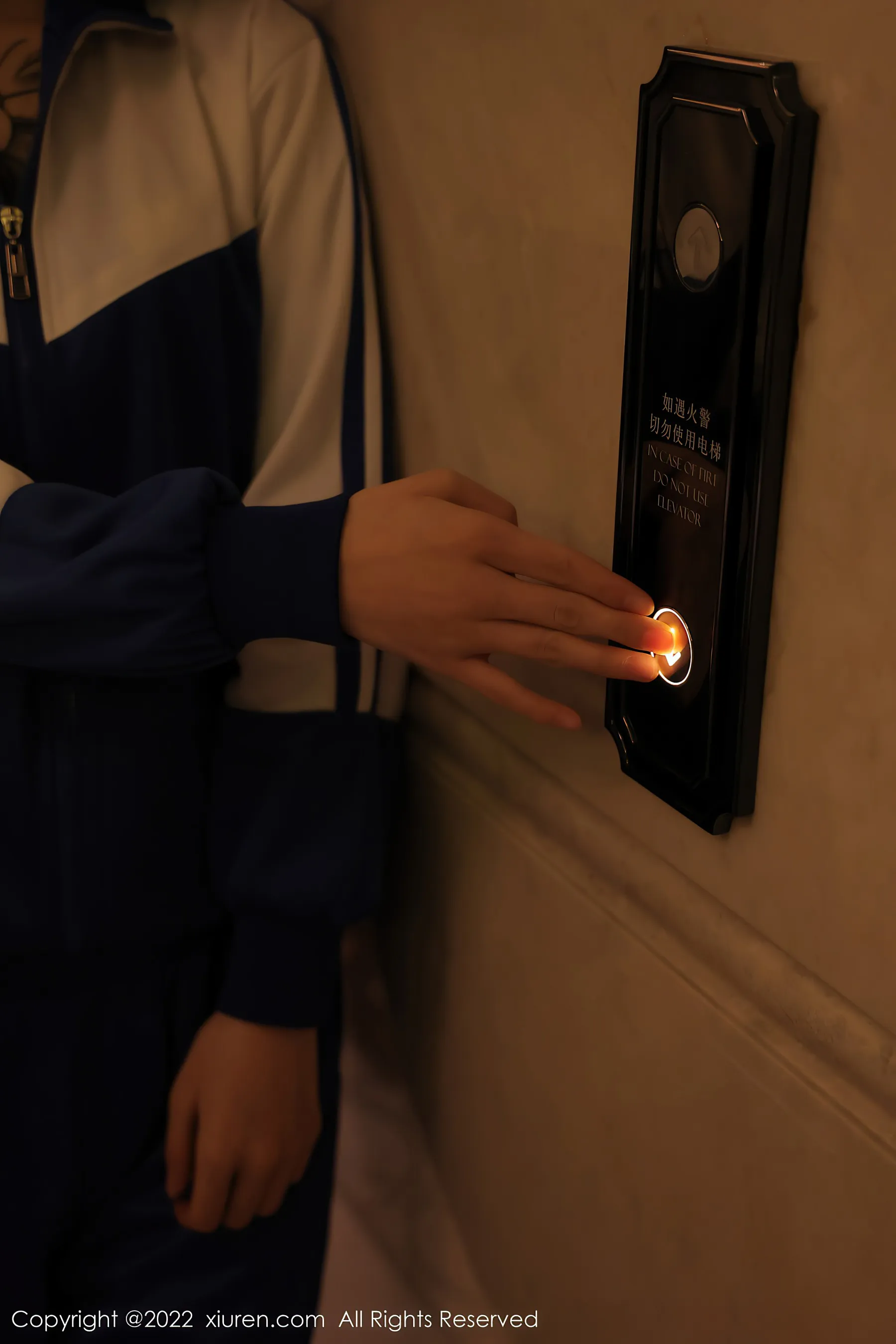 秀人网 No.4838 奶瓶. 清纯学生校服写真第6张