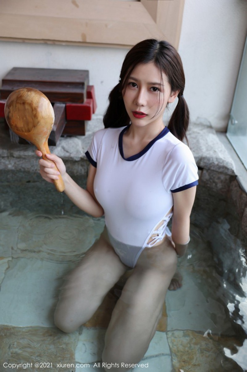 [XiuRen秀人网] 2021.03.15 No.3201 尹甜甜第1张