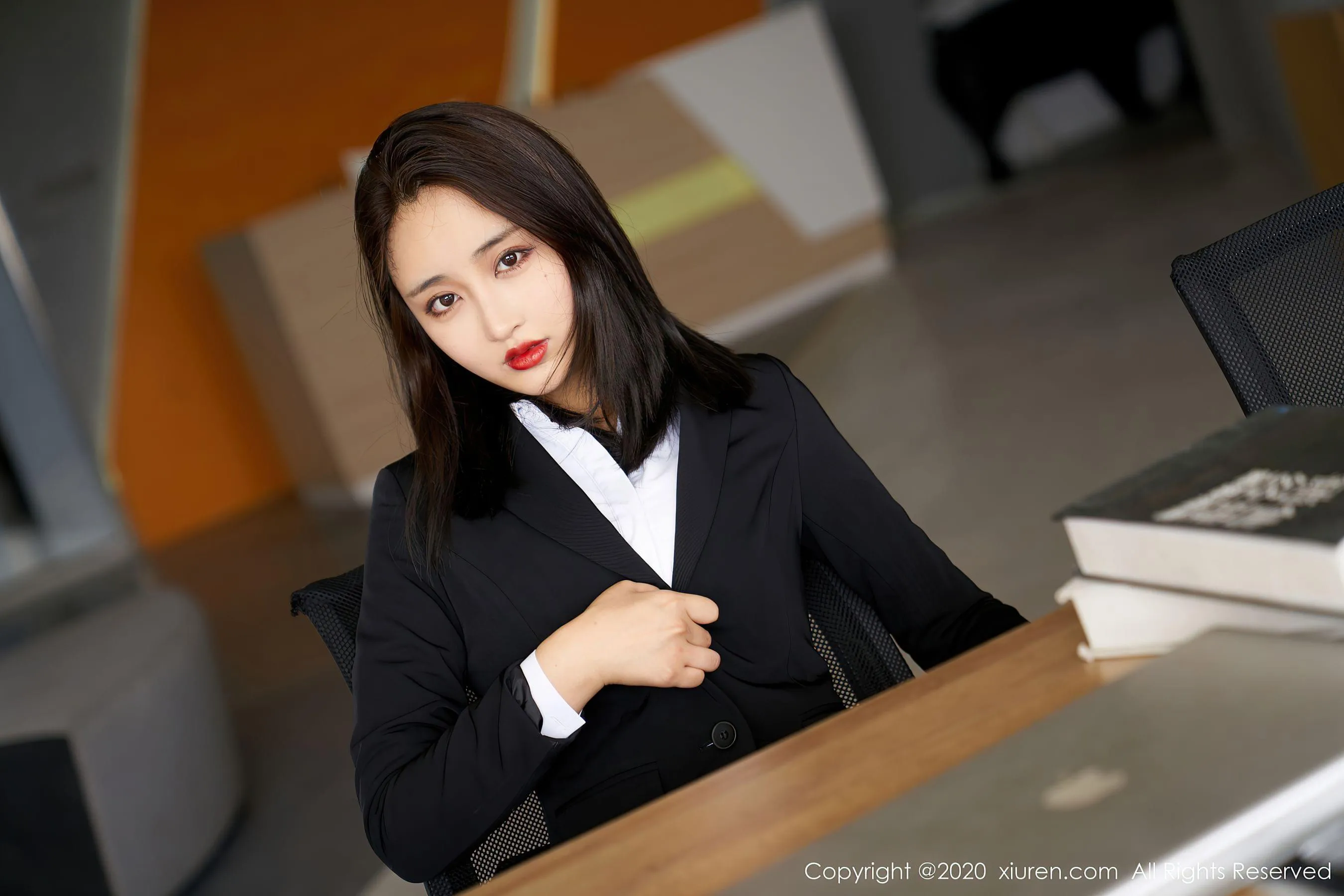  秀人XIUREN No.2392 林子欣Freya第4张