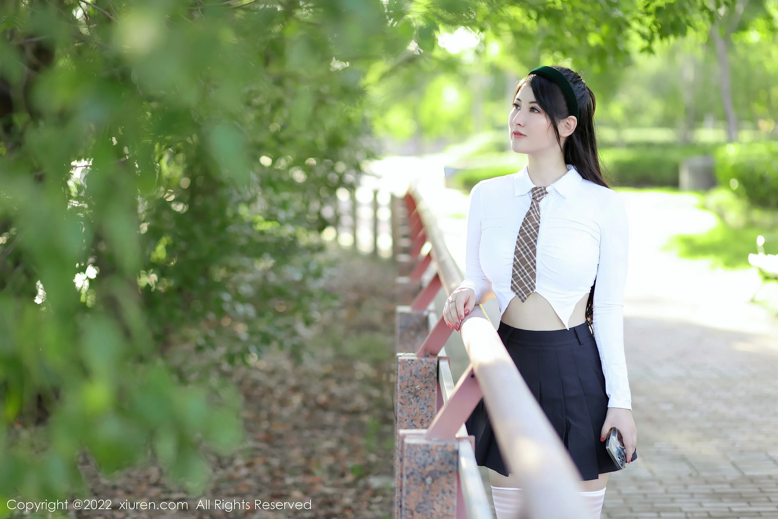  秀人网 No.5512 诗诗kiki 短裙美臀第18张