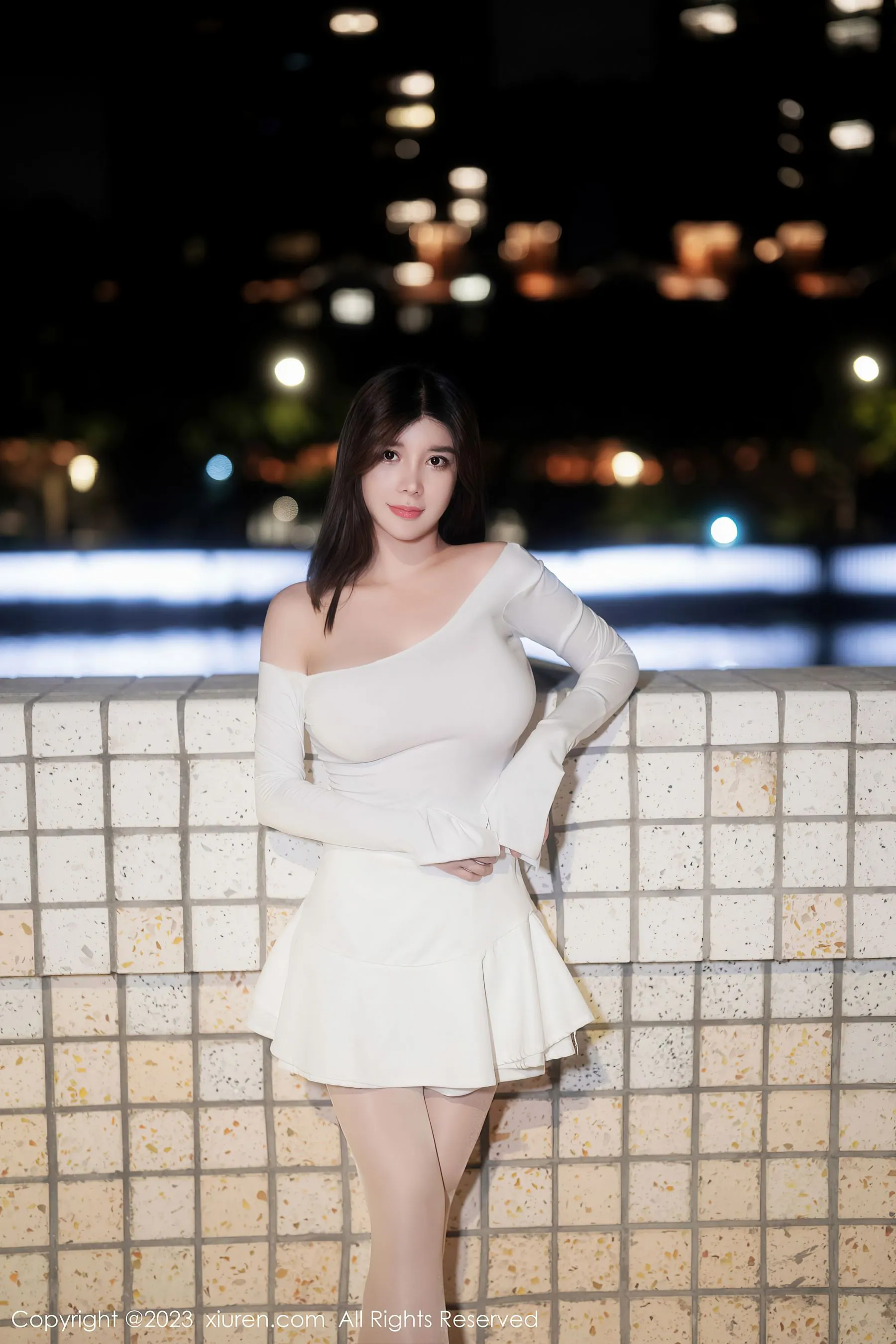  秀人网 No.6218 周jojobaby 丝袜美腿第18张