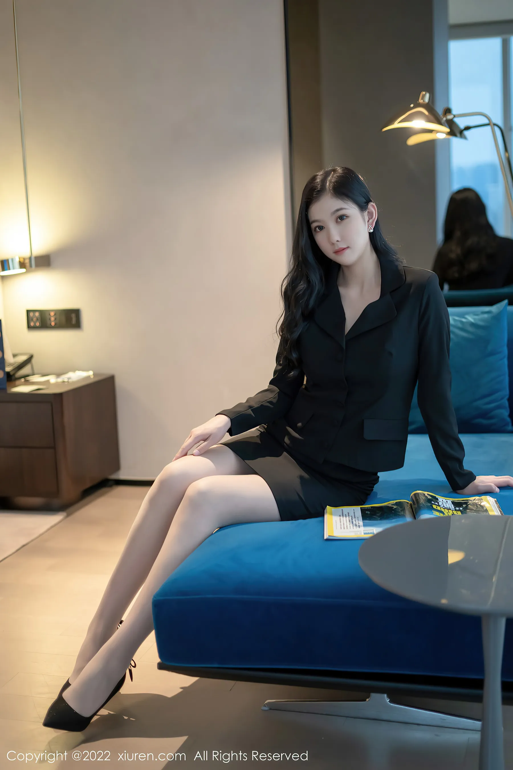  秀人网 No.4690 李雅柔丝袜美腿制服诱惑写真第17张