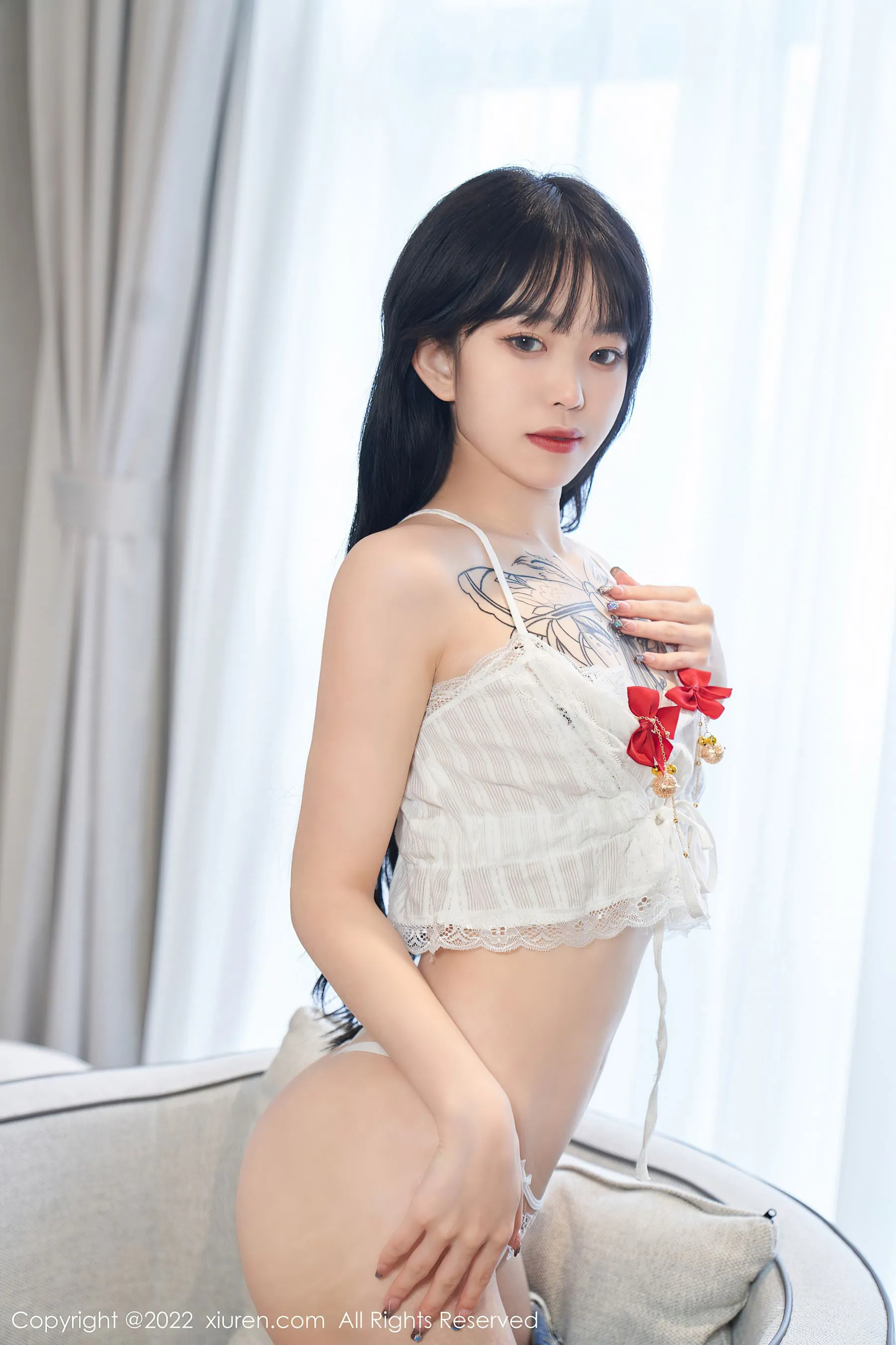  秀人网 No.5124 奶瓶. 牛仔裤美腿第16张