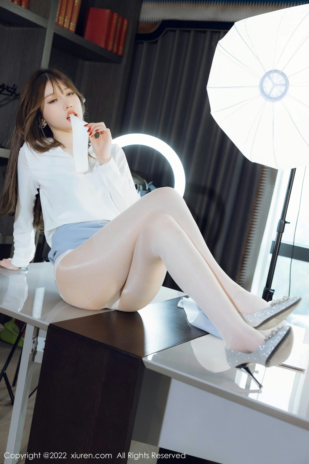 [XiuRen秀人网] 2022.03.02 No.4658 美桃酱 制服系列第9张