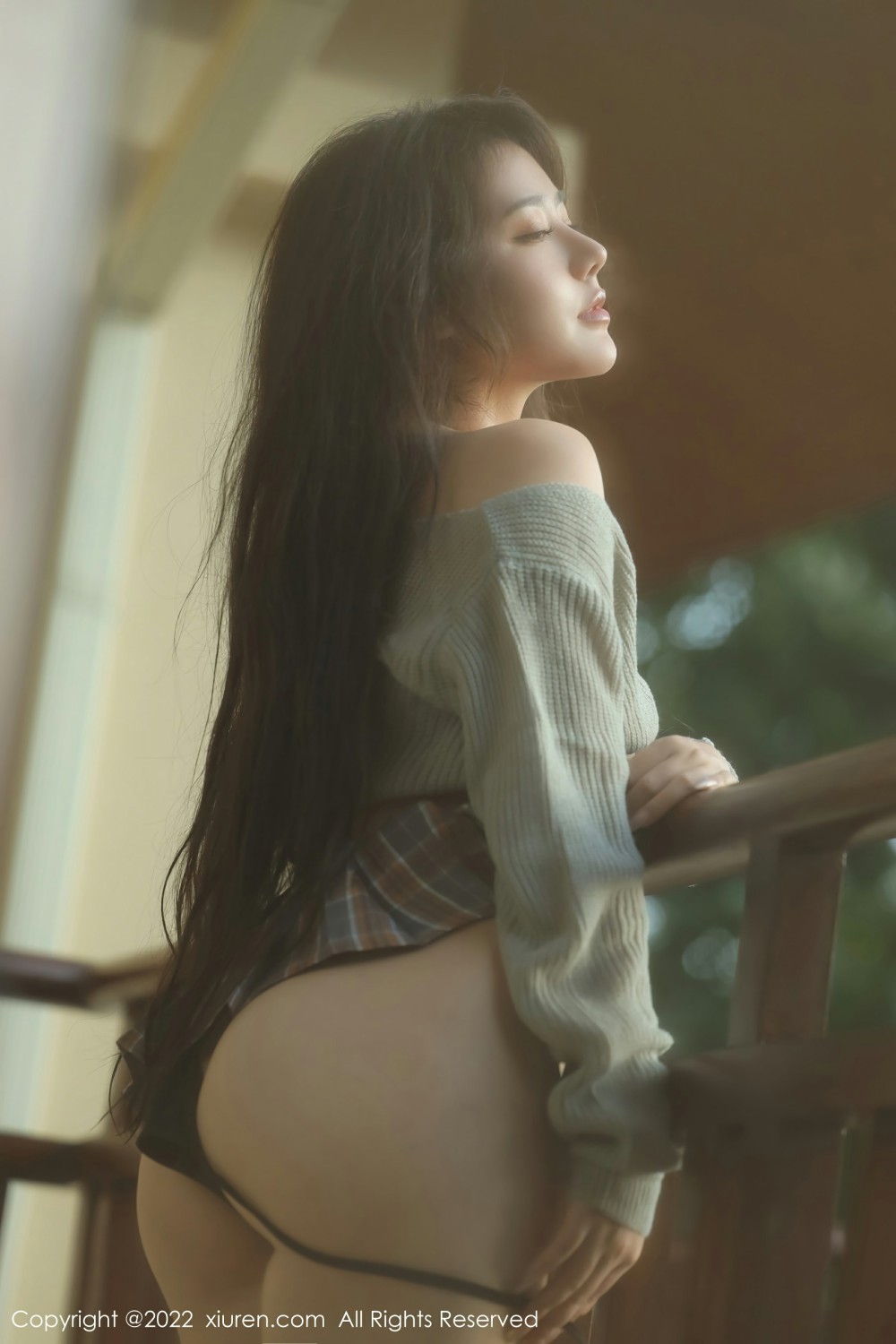 [XiuRen秀人网] 2022.03.03 No.4662 Manuela玛鲁娜 诱人美臀第2张