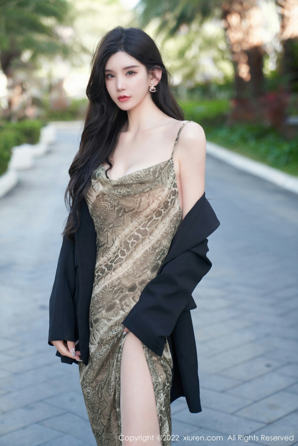 [XiuRen秀人网] 2022.03.04 No.4676 周于希Sally 妩媚含情第2张