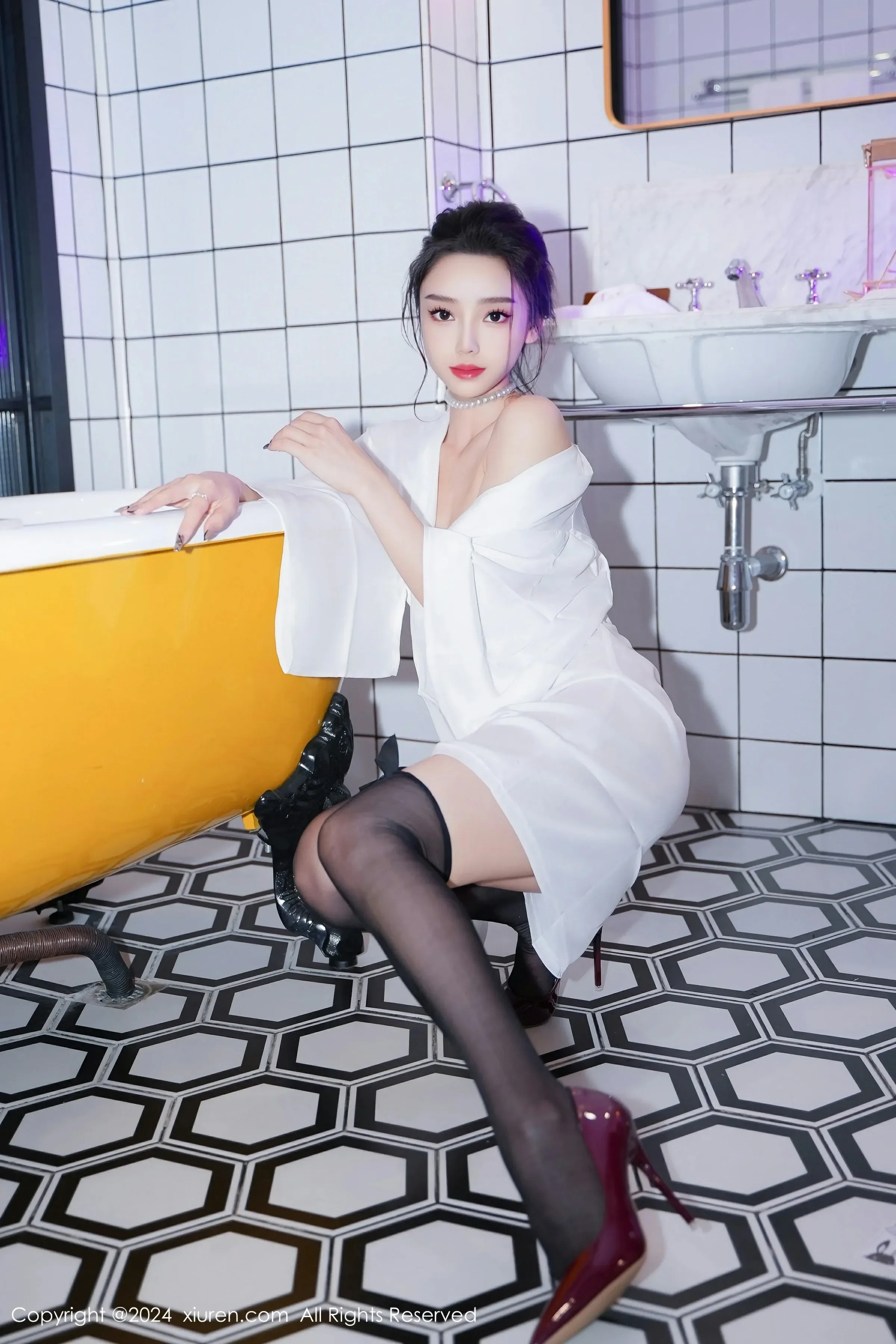  XiuRen 秀人 No.8283 苏曼兮 [84P]第8张