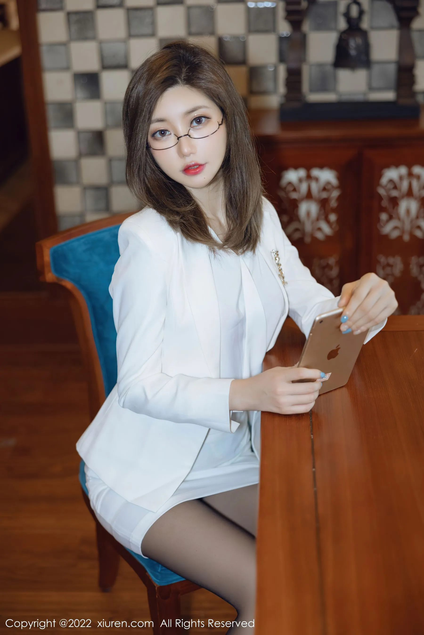  秀人 No.4544 绮里嘉第24张