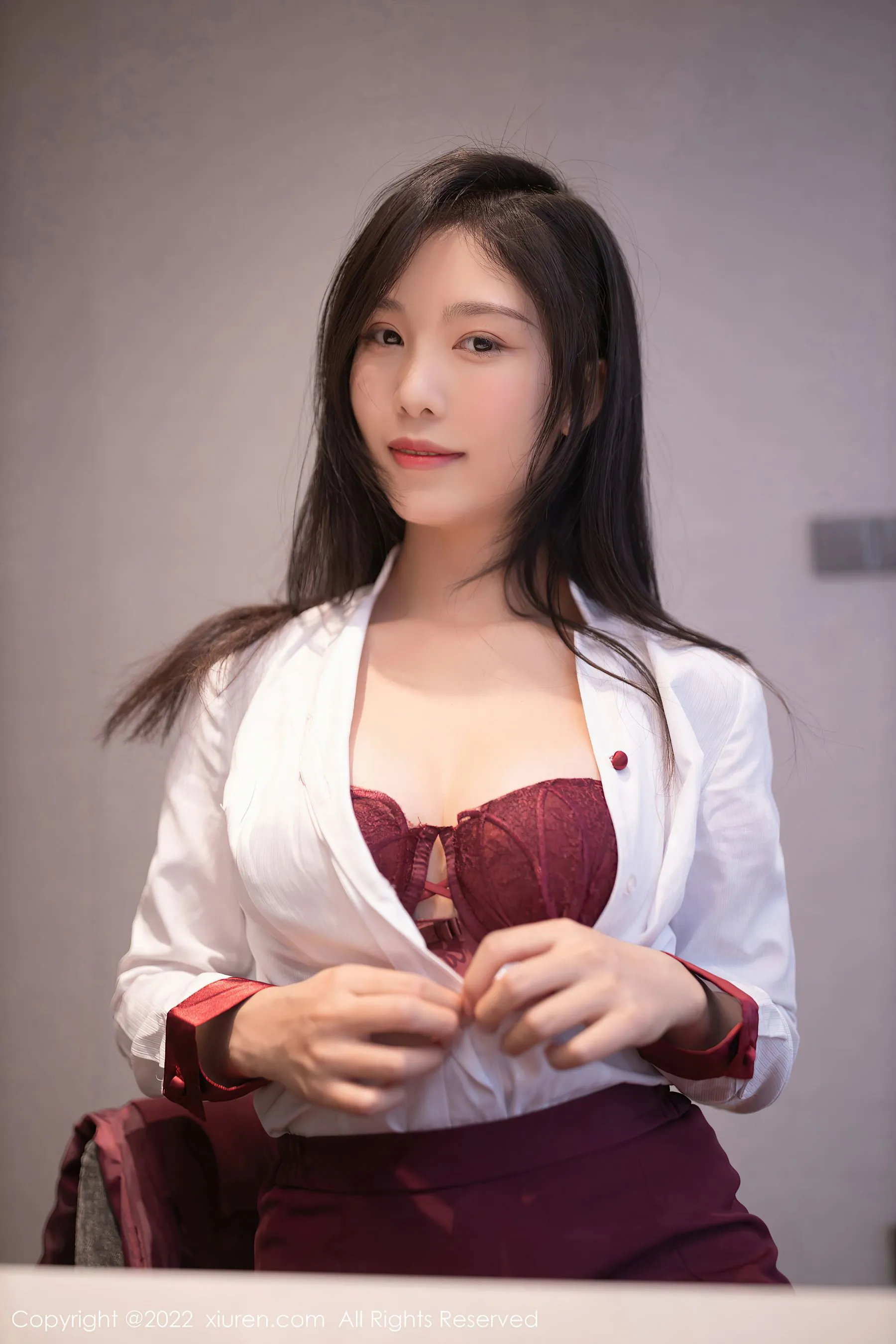  秀人网 No.5485 利世 制服美腿第1张