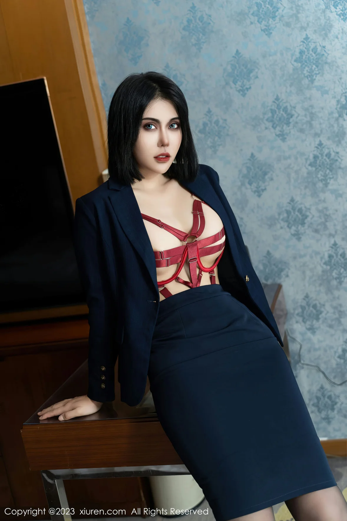  XiuRen 秀人 No.7142 s纯一 中俄混血美模性感写真 [77P]第8张