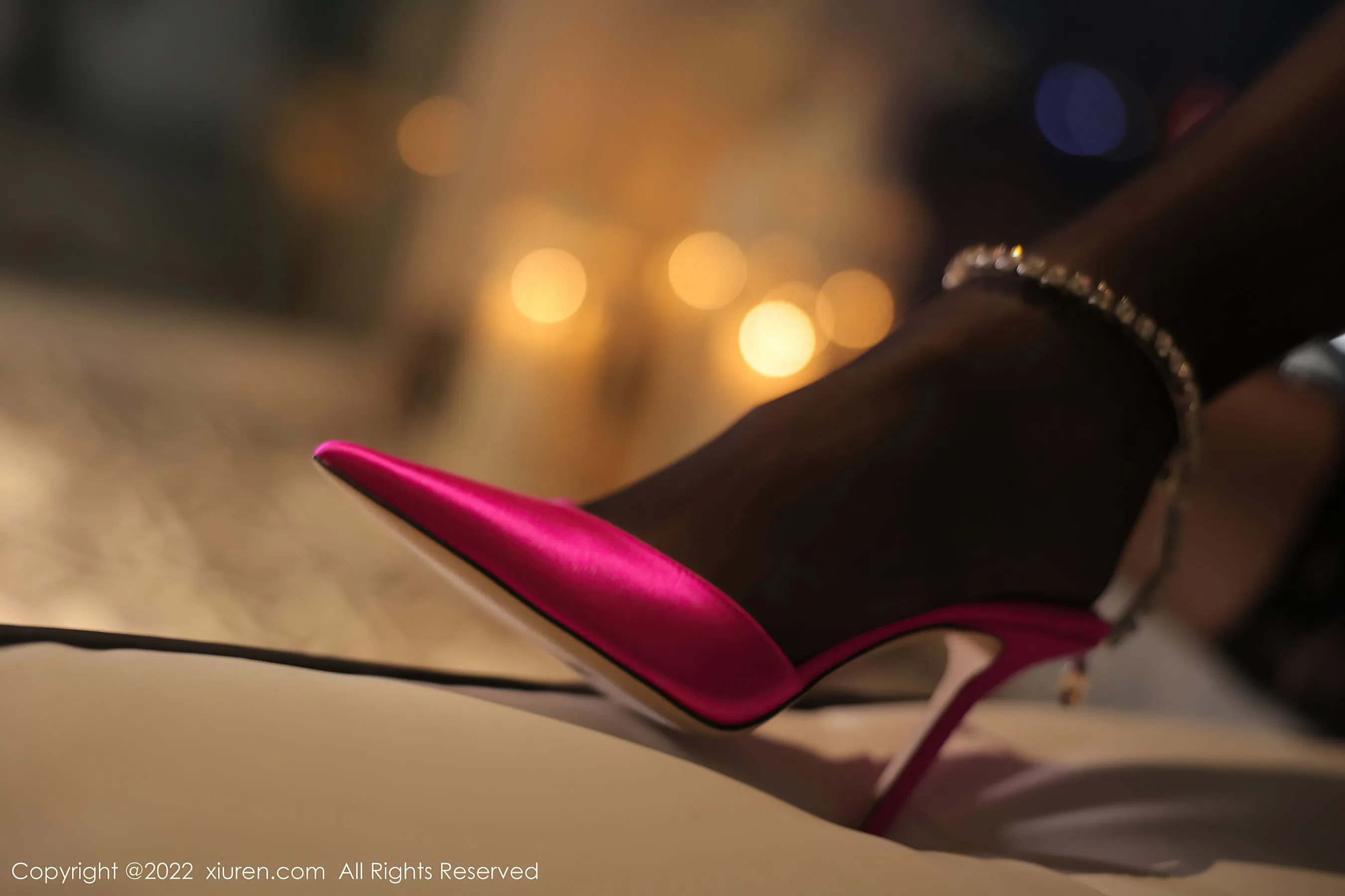  秀人网 No.5491 奶瓶. 大理旅拍第14张