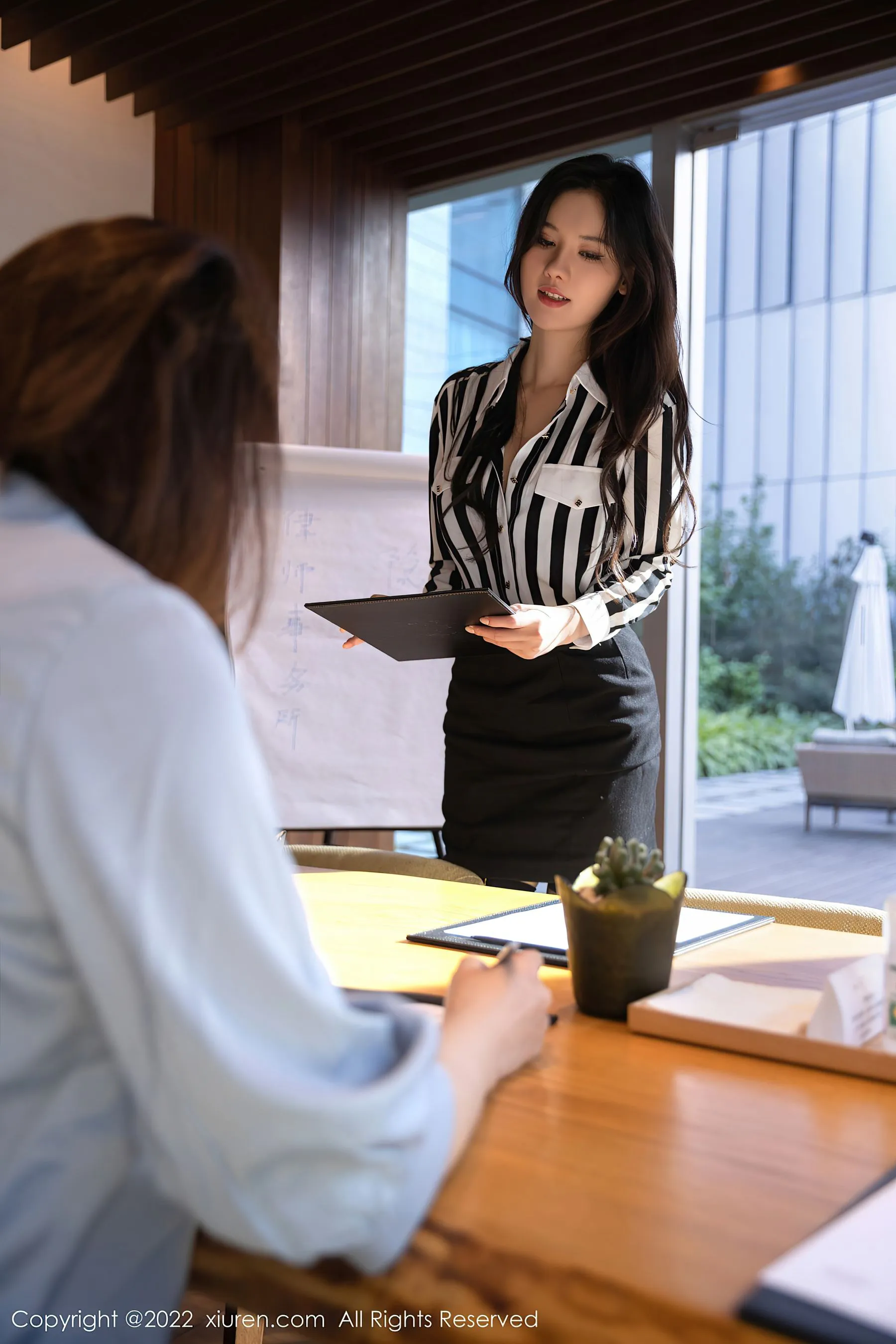 秀人网 No.5910 就是阿朱啊 北京旅拍第17张