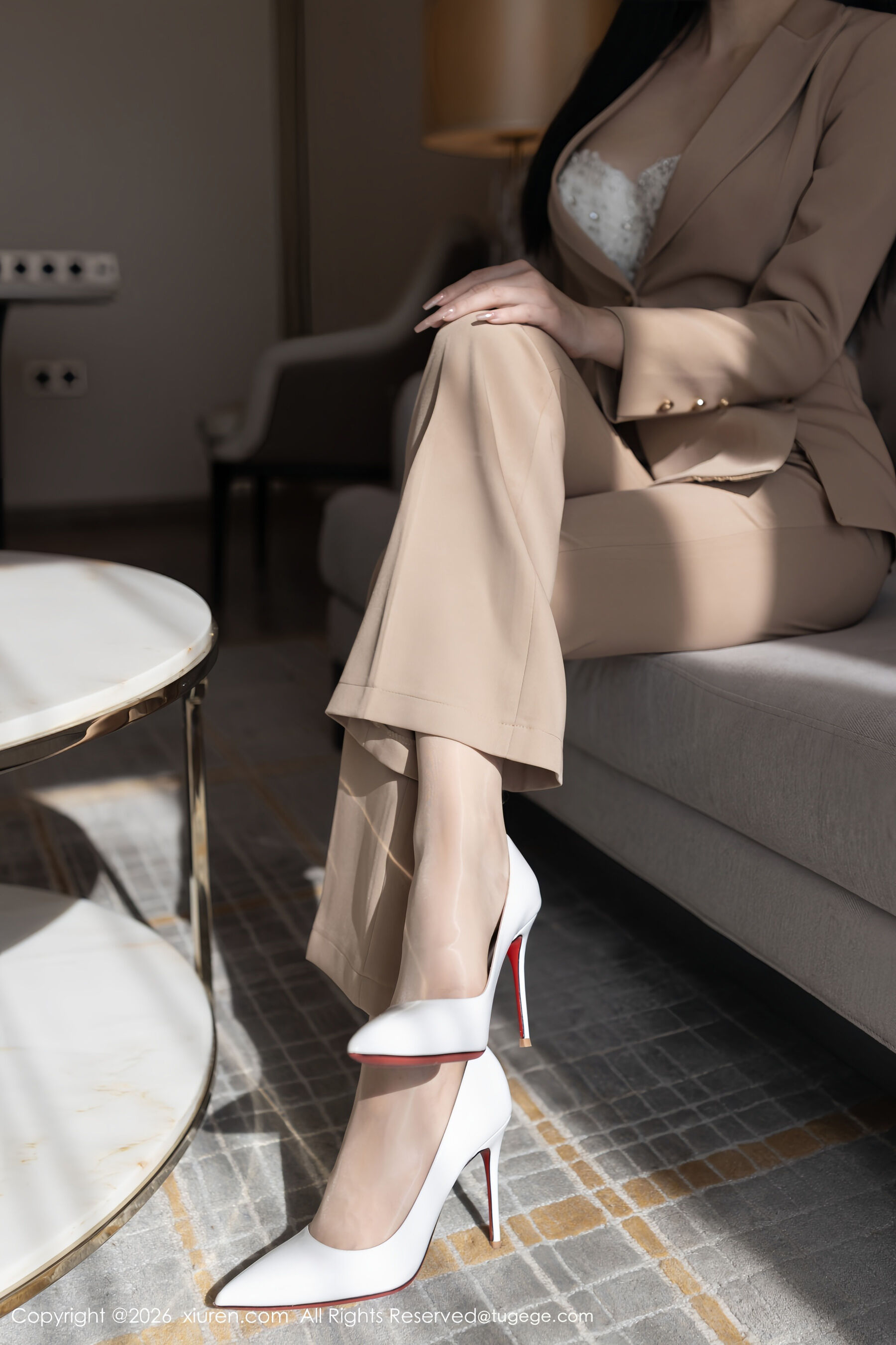  秀人网 安然anran Vol.11282 [72P]第23张