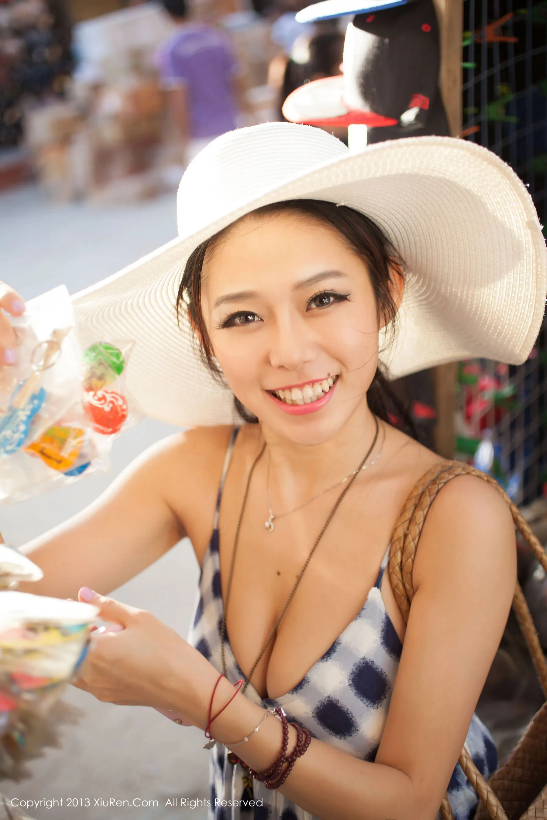  能叔@luvian本能 长滩第2套 秀人网 No.064第7张