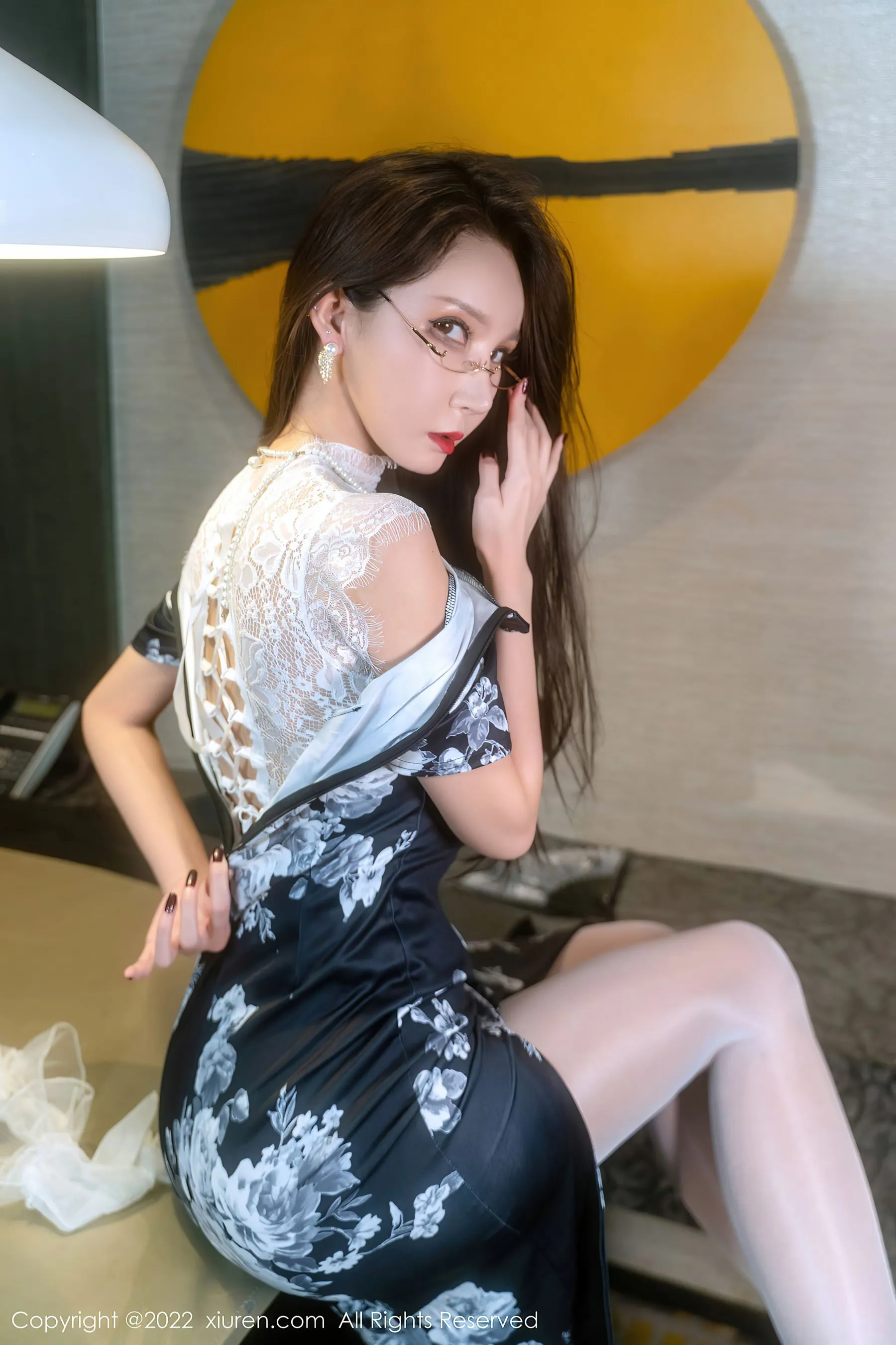  秀人网 No.5784 陈怡曼第1张