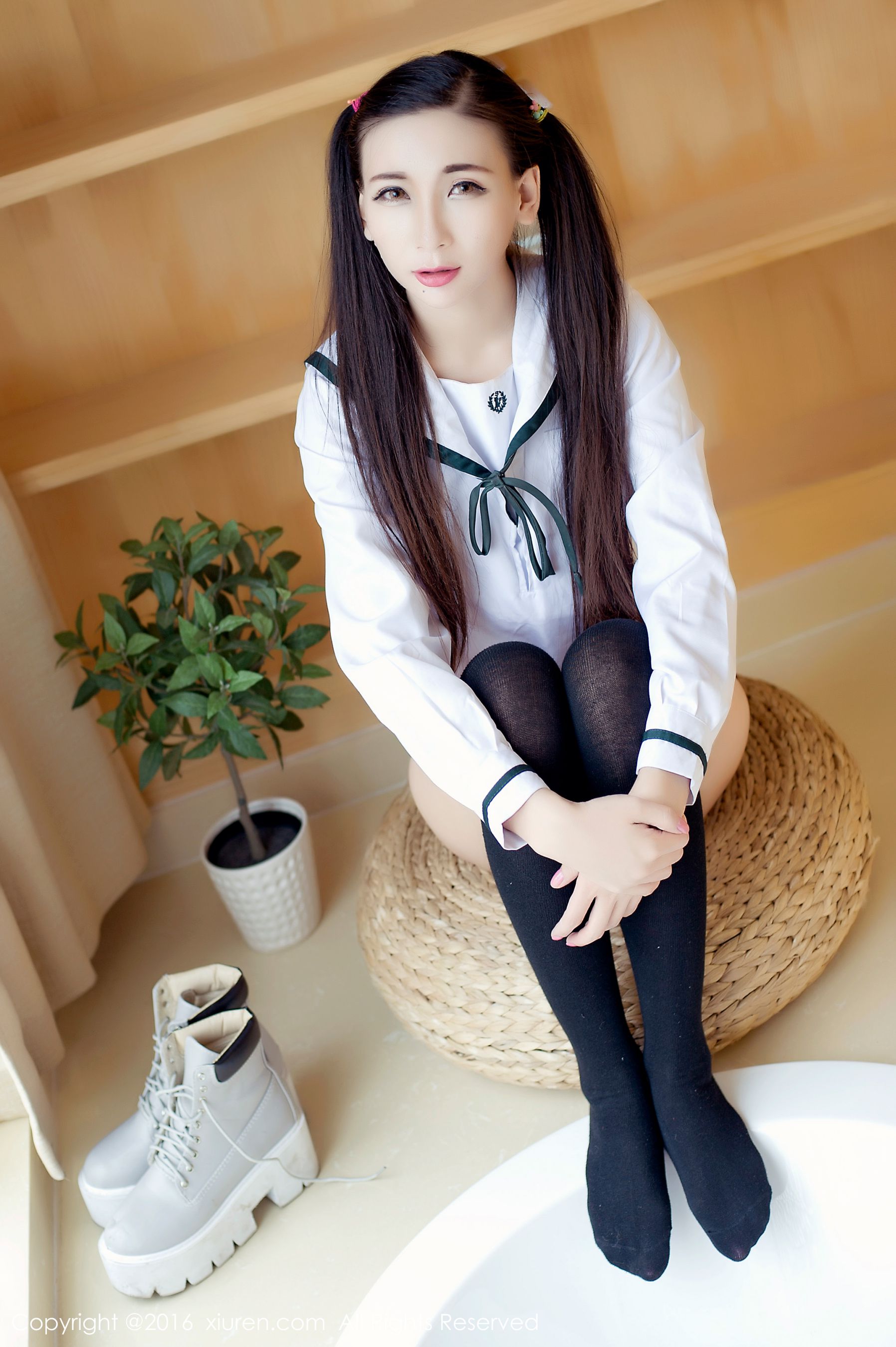  赵颖《爆乳细腰小女生的极度诱惑》 秀人网 No.603第3张