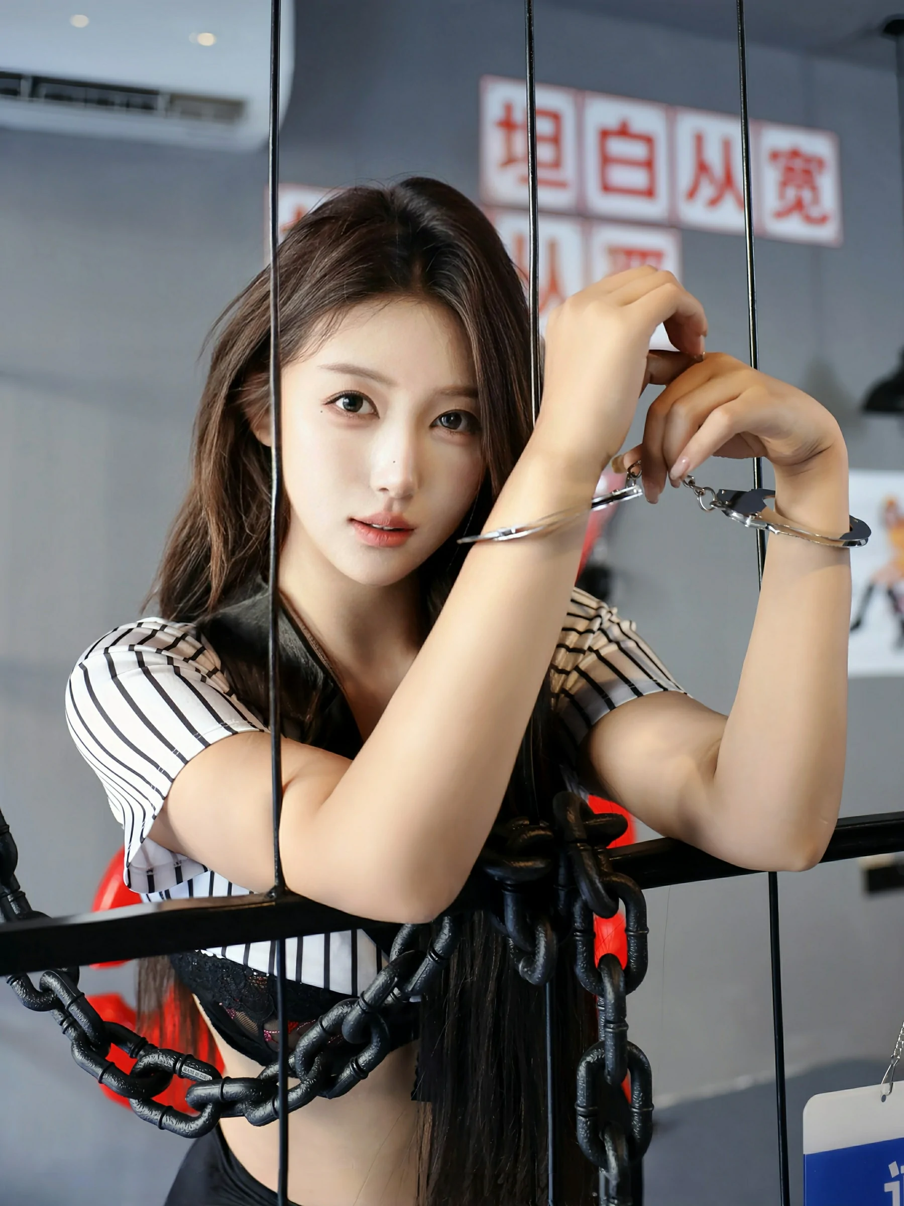  秀人网 No.10541 梨霜儿 [80P]第9张