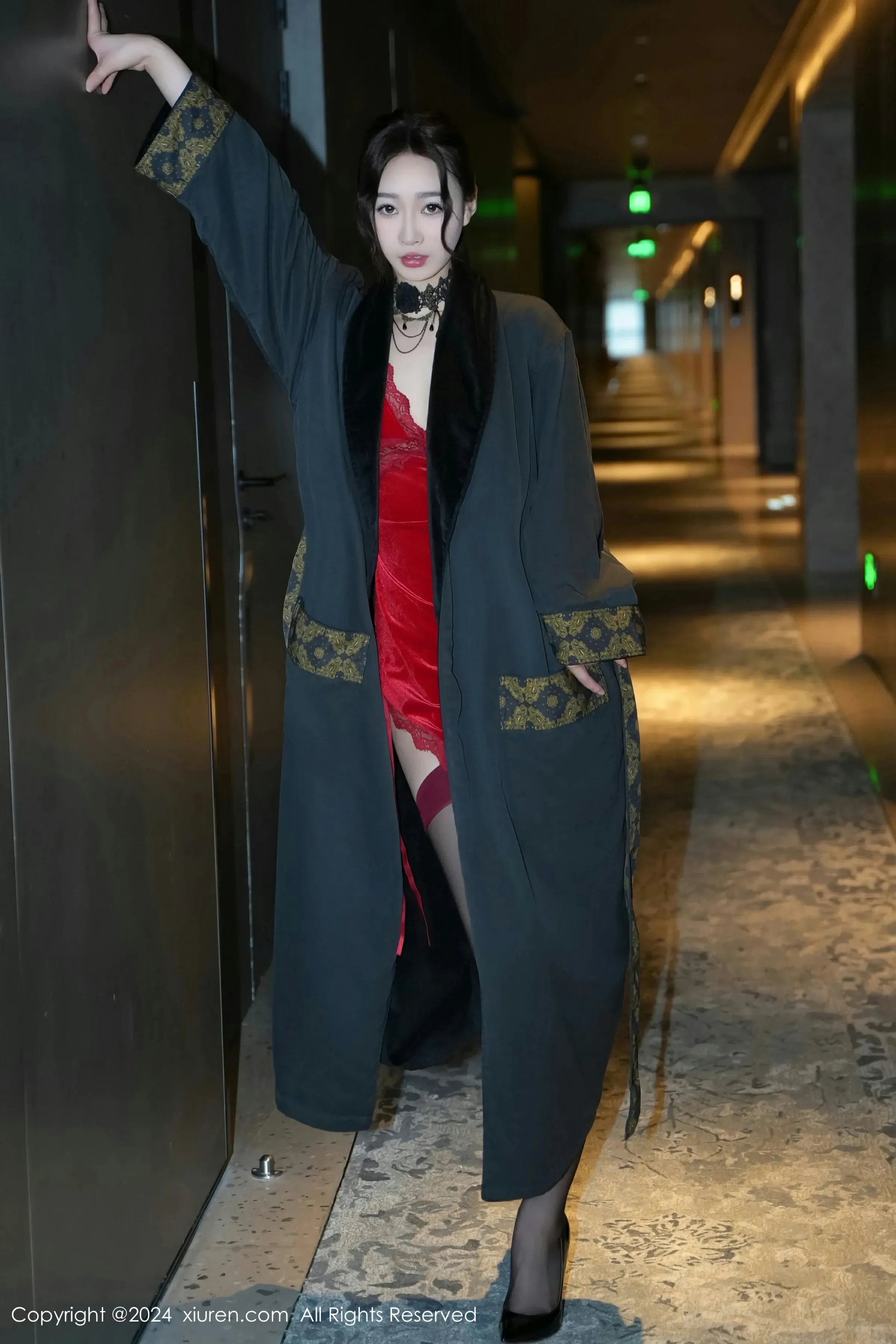  XiuRen 秀人 No.8547 软糖爱喝奶 [73P]第5张